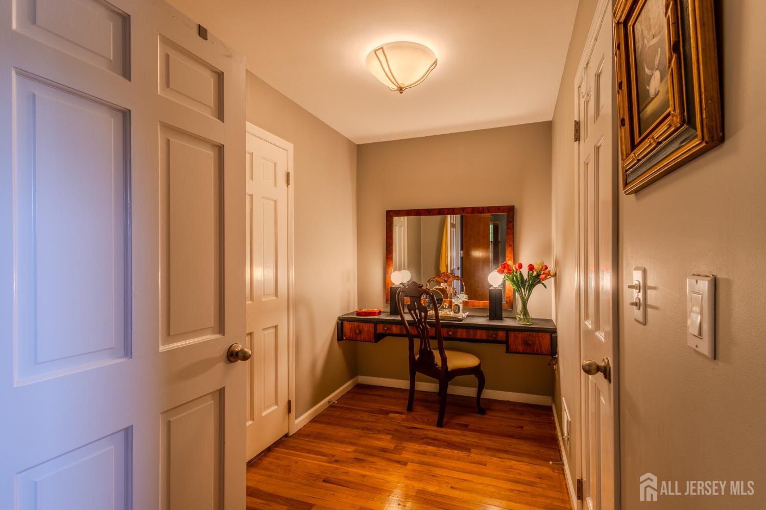 6 Burlington Lane, East Brunswick, NJ, 08816 image 25