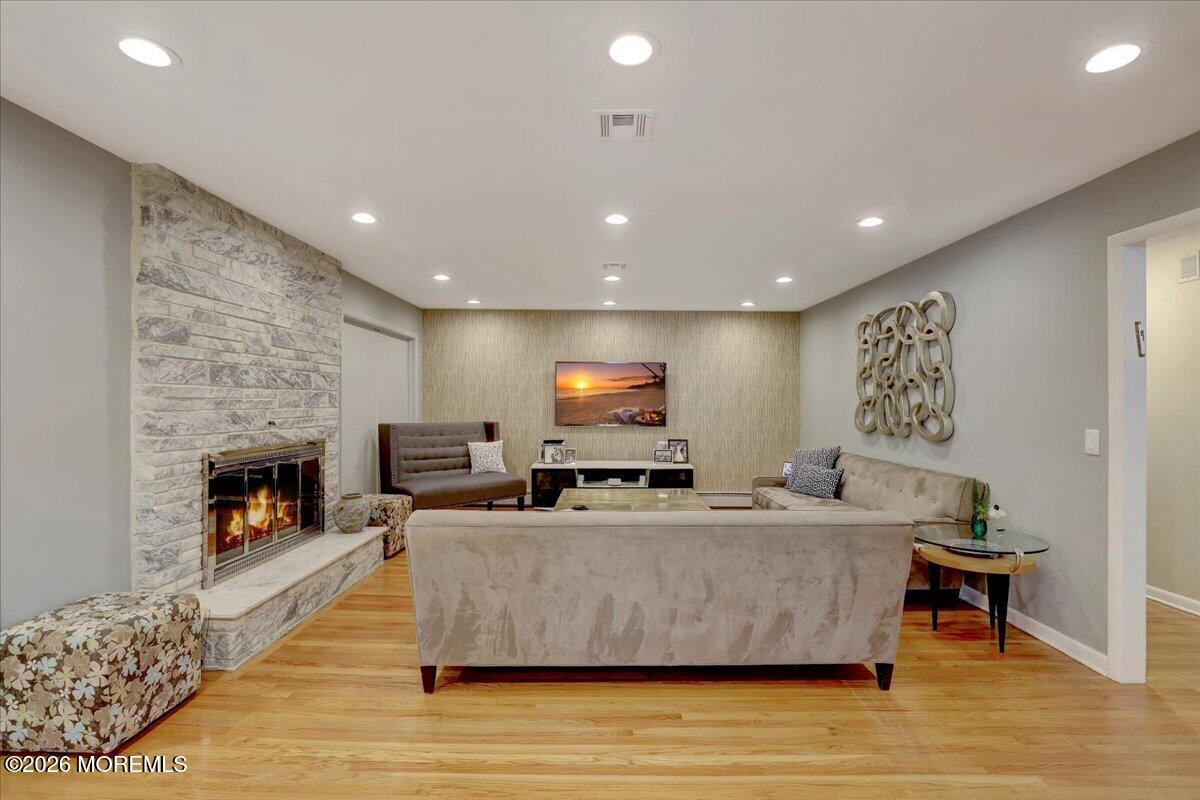 311 Park Avenue, Oakhurst, NJ, 07755 image 18