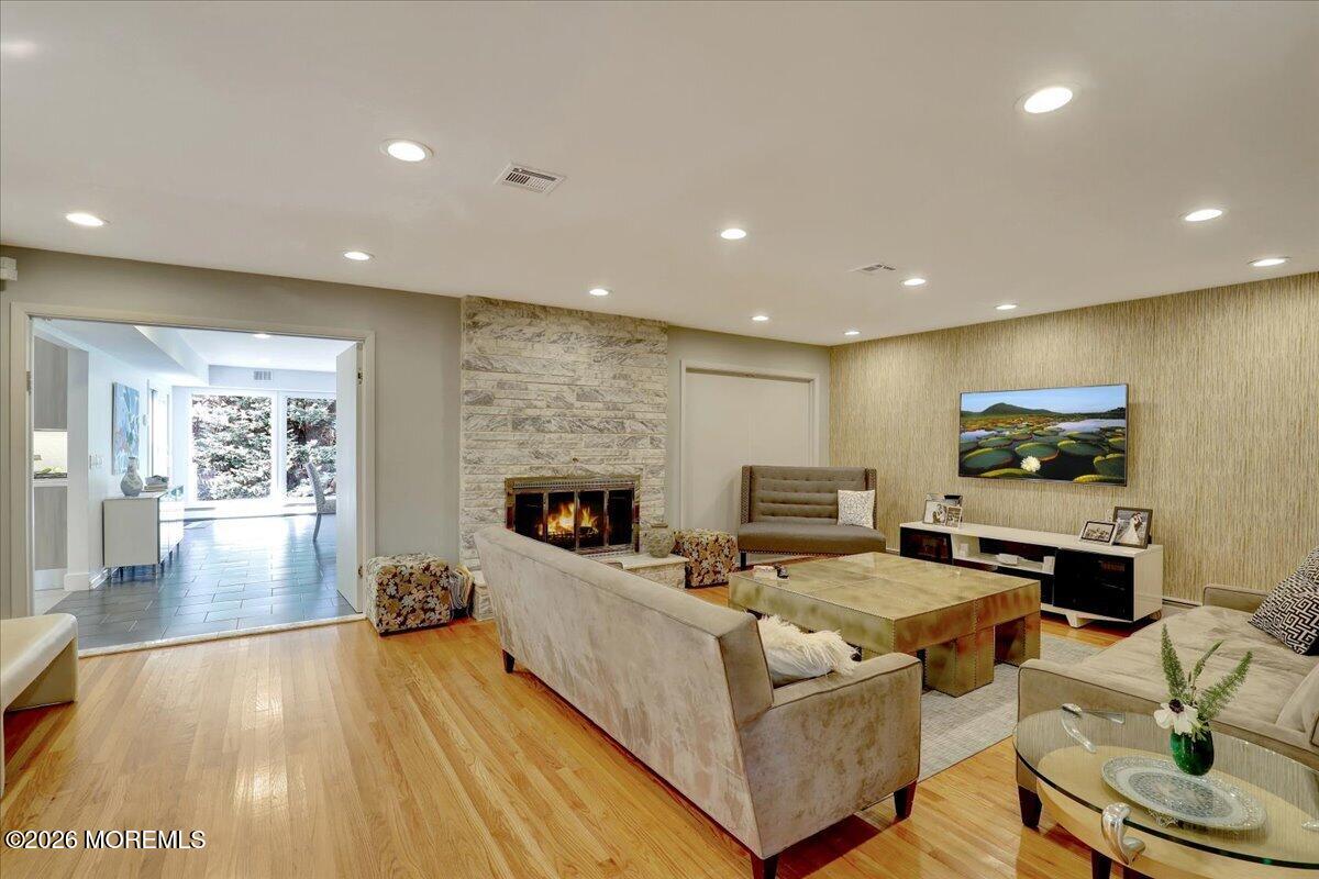 311 Park Avenue, Oakhurst, NJ, 07755 image 20
