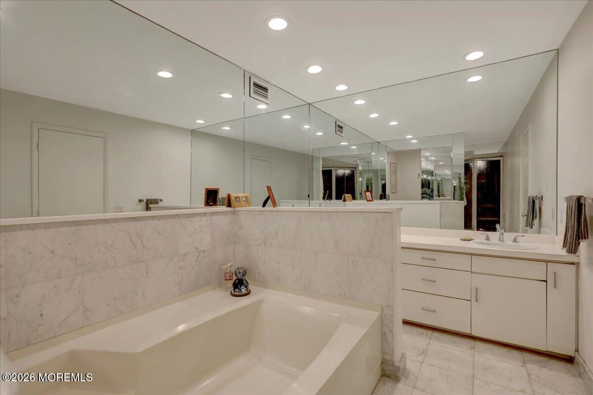 311 Park Avenue, Oakhurst, NJ, 07755 image 35