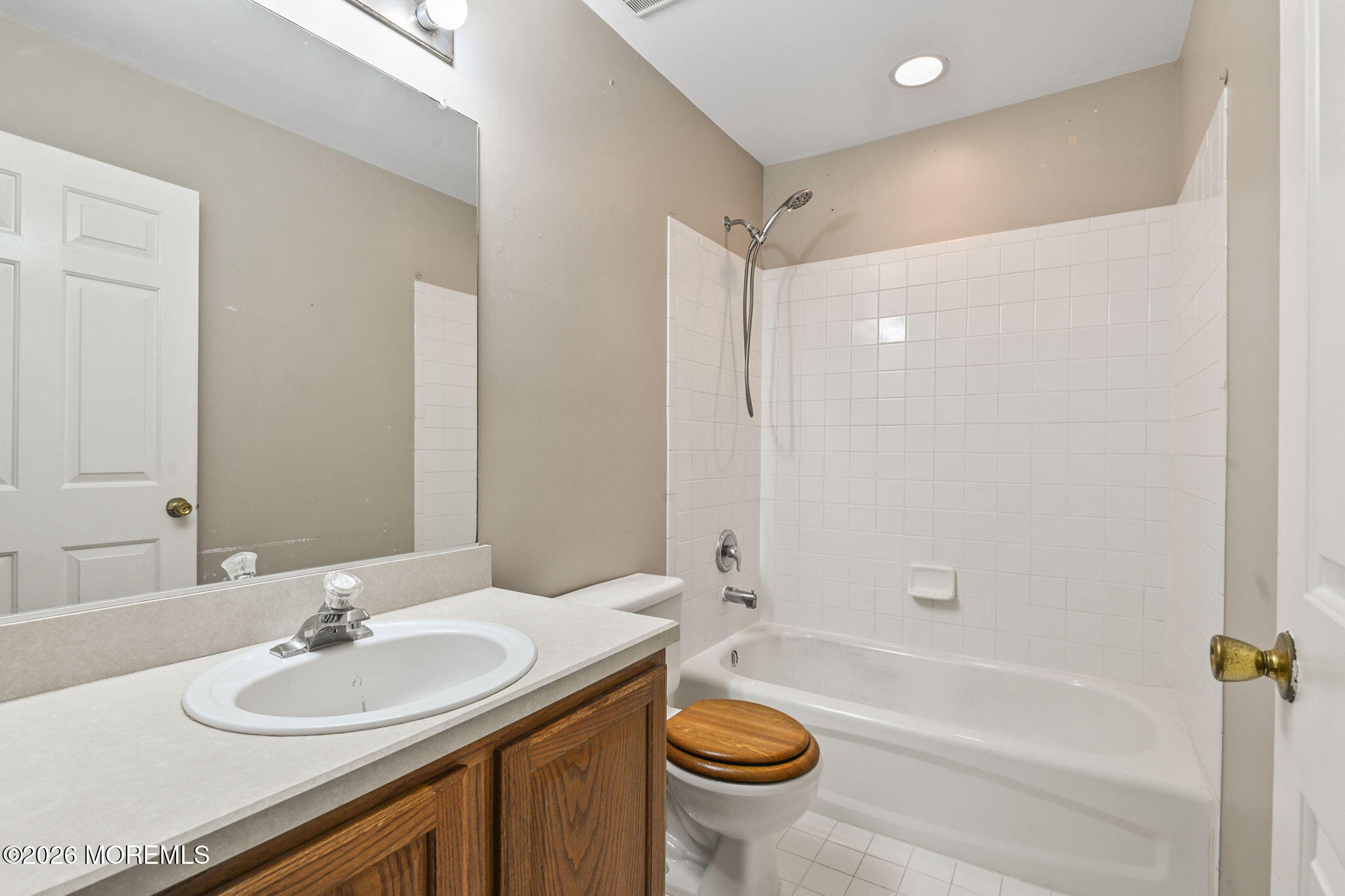 12 Cypress Court 2612, Clinton, NJ, 08809 image 16
