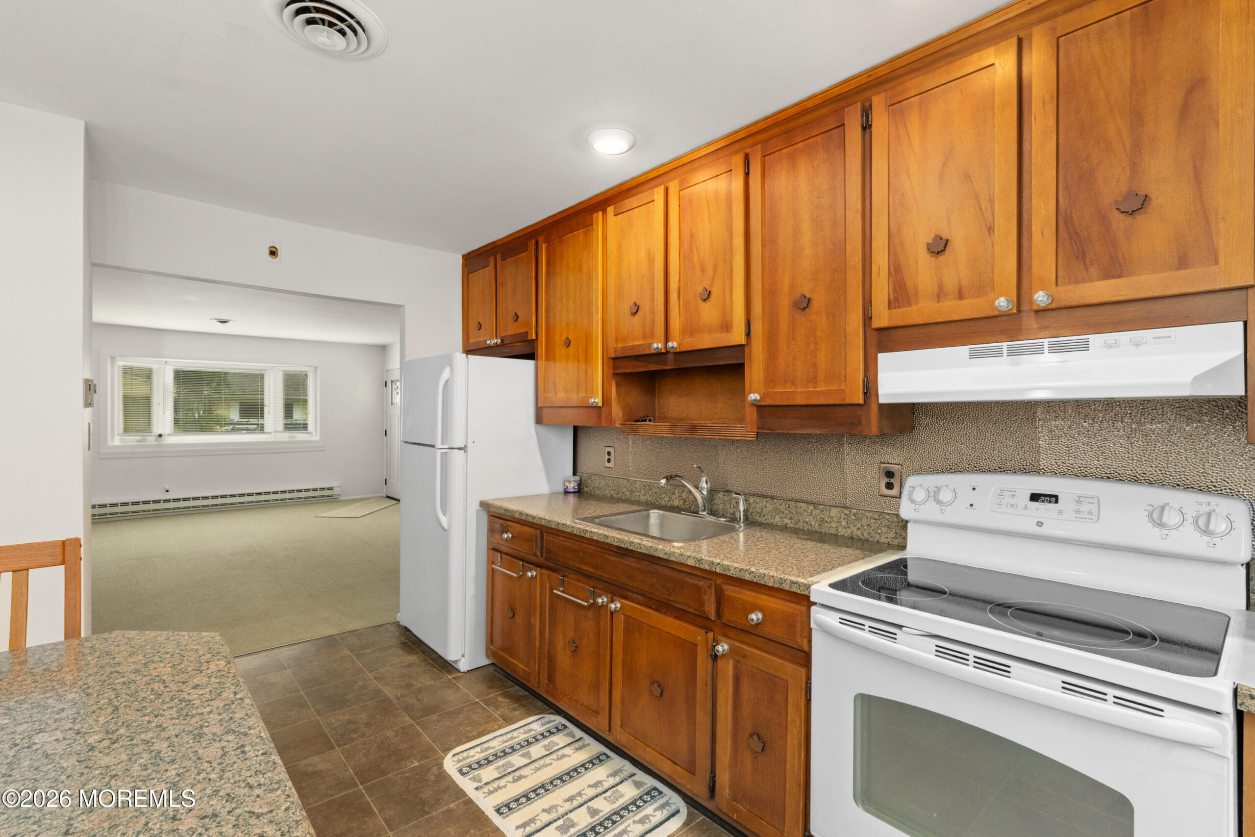 3 Wyoming Avenue Image 4