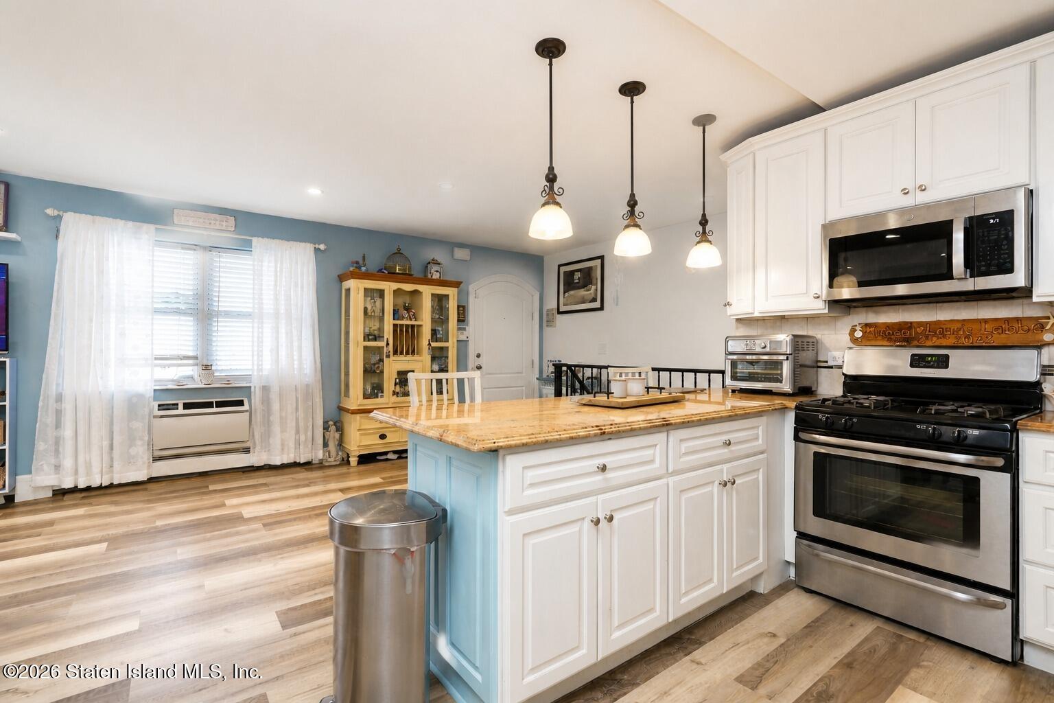 176 Beach 101 Street 4a, Queens, NY, 11694 image 17