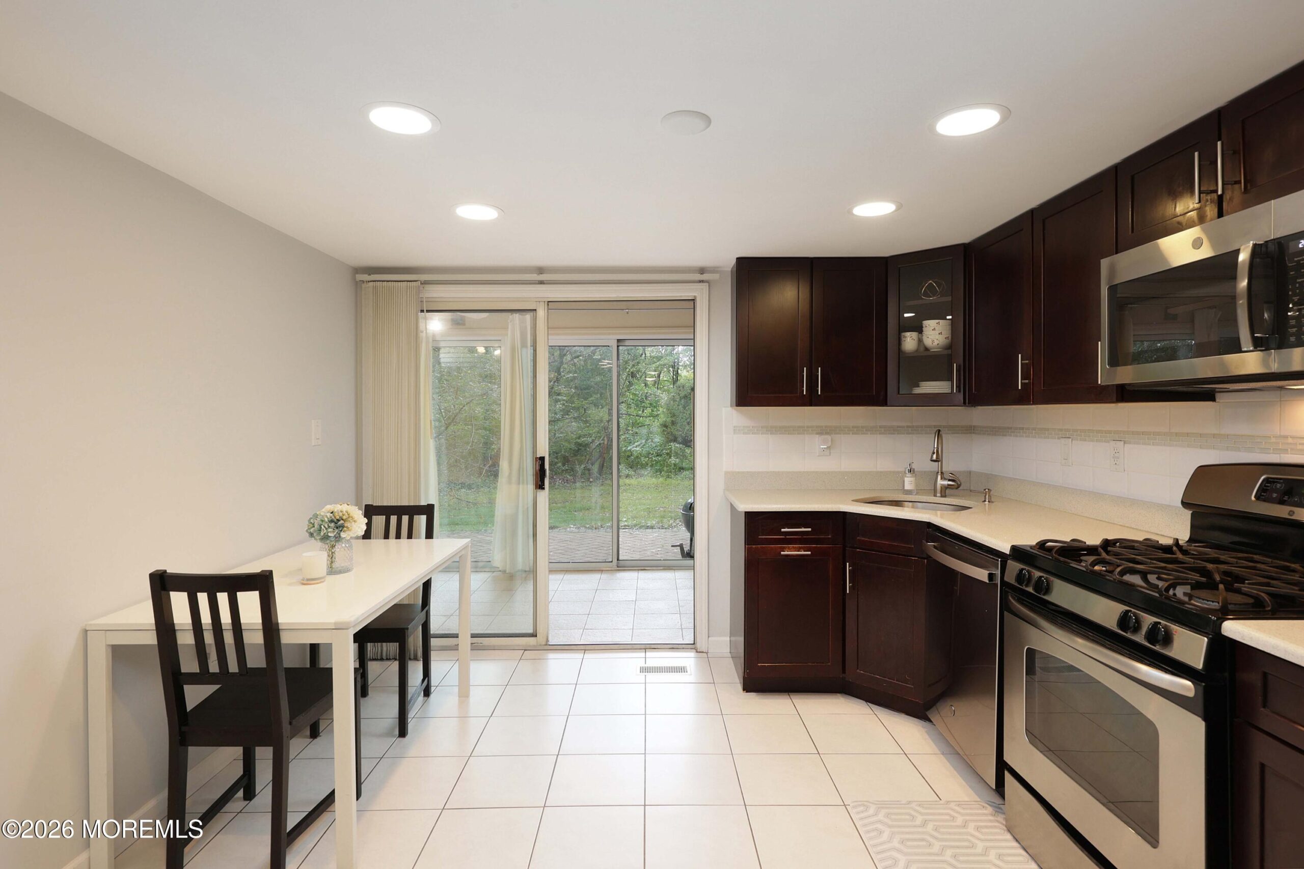 29 Cloister Court, Old Bridge, NJ, 08857 image 8