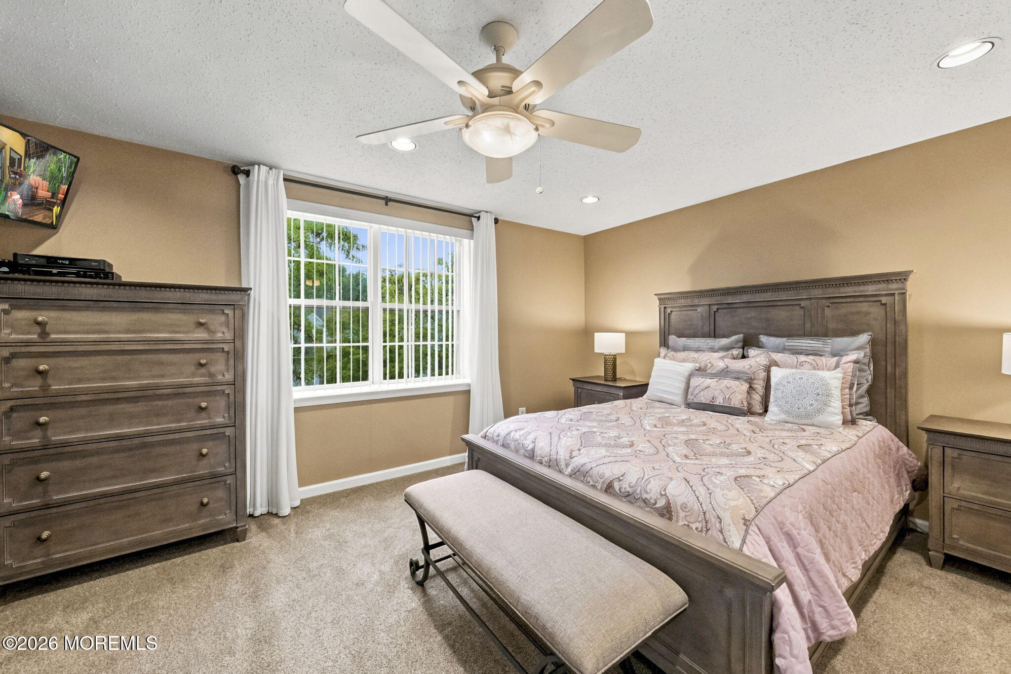 39 Hummingbird Court, Marlboro, NJ, 07746 image 22