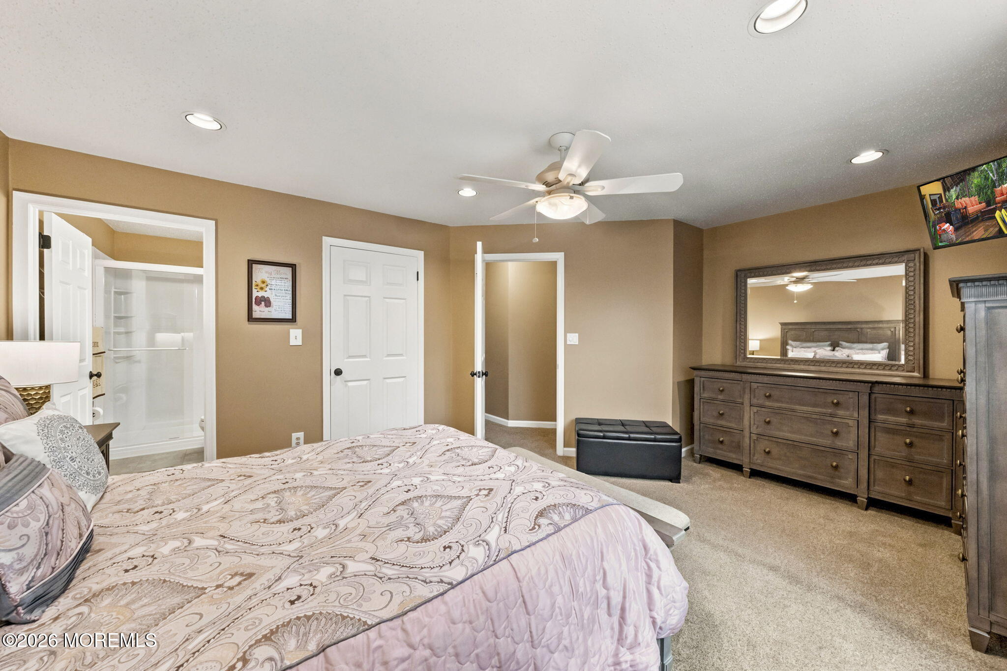 39 Hummingbird Court, Marlboro, NJ, 07746 image 23