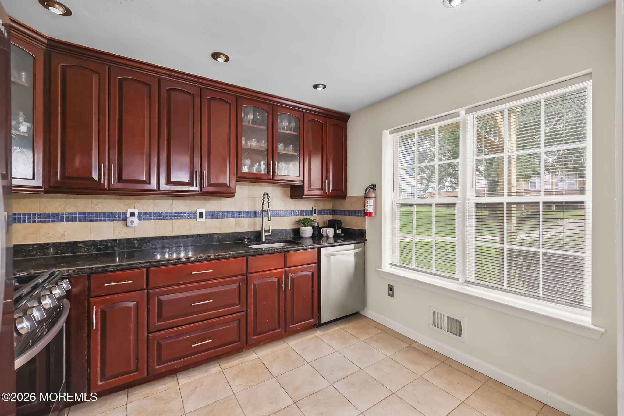 2202 Timber Ridge Court 2202, Parlin, NJ, 08859 image 13
