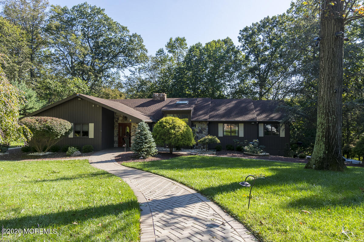 9 Jill Drive, Holmdel, NJ, 07733