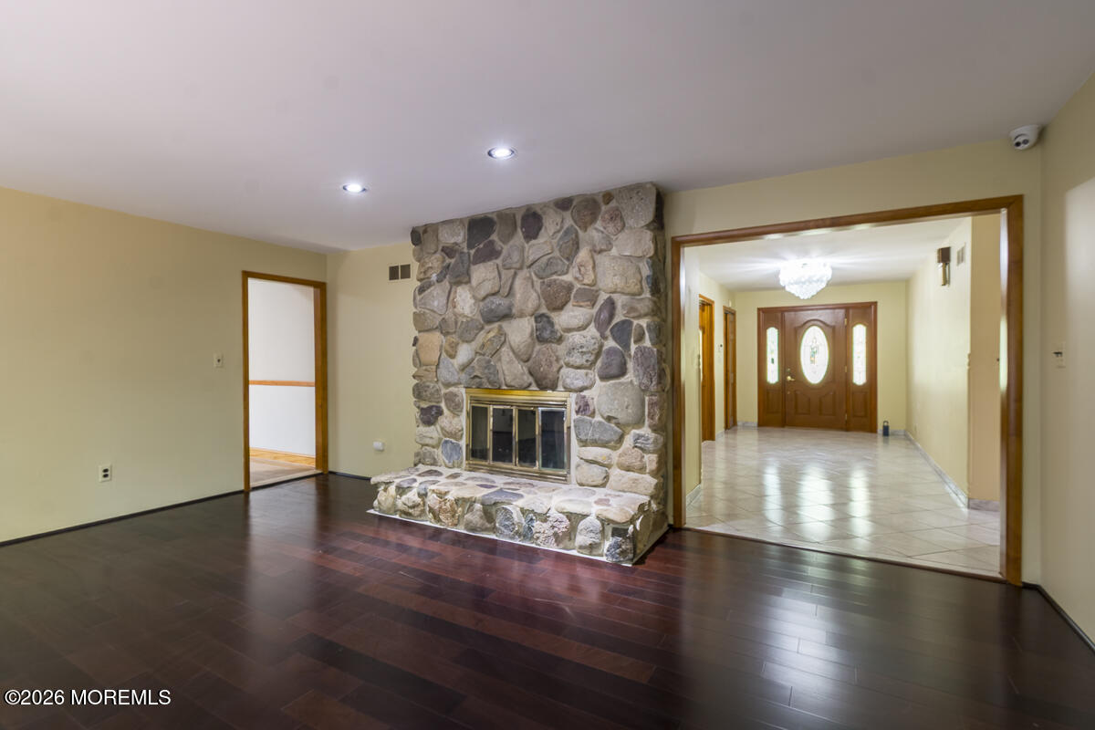 9 Jill Drive, Holmdel, NJ, 07733 image 18