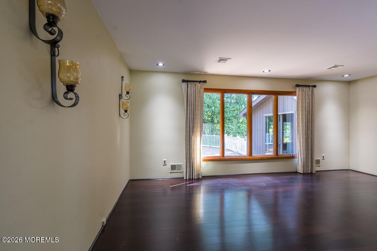 9 Jill Drive, Holmdel, NJ, 07733 image 17
