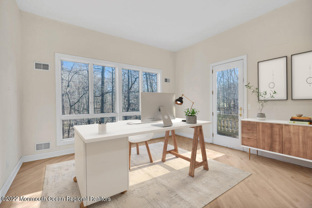 35 S Beers Street, Holmdel, NJ, 07733 image 32