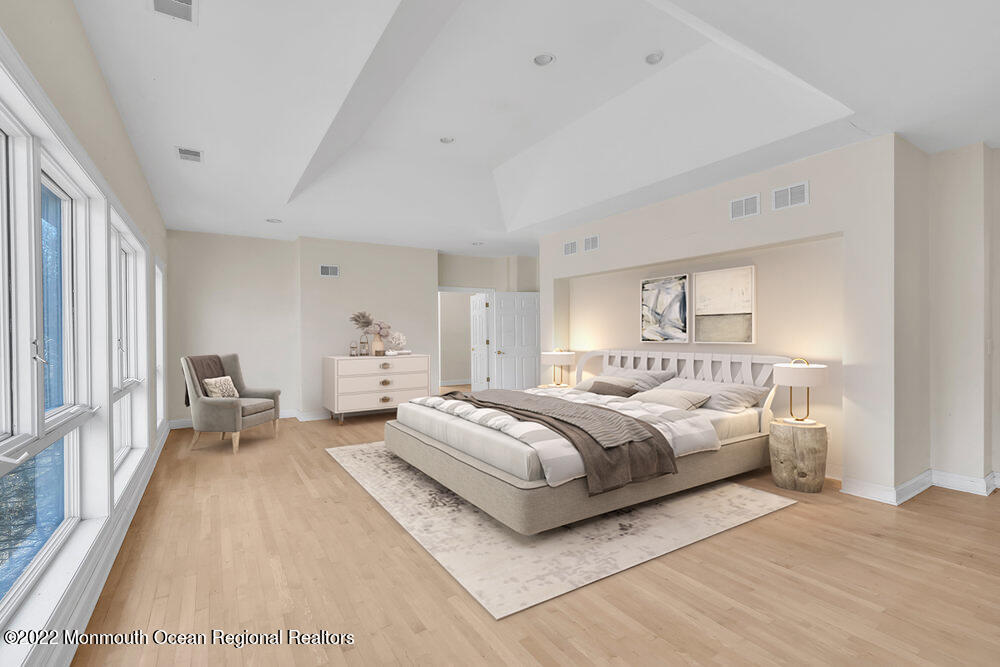 35 S Beers Street, Holmdel, NJ, 07733 image 44