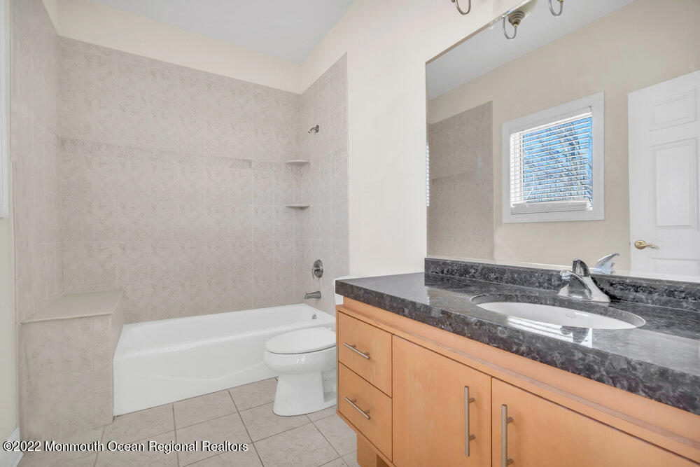 35 S Beers Street, Holmdel, NJ, 07733 image 59