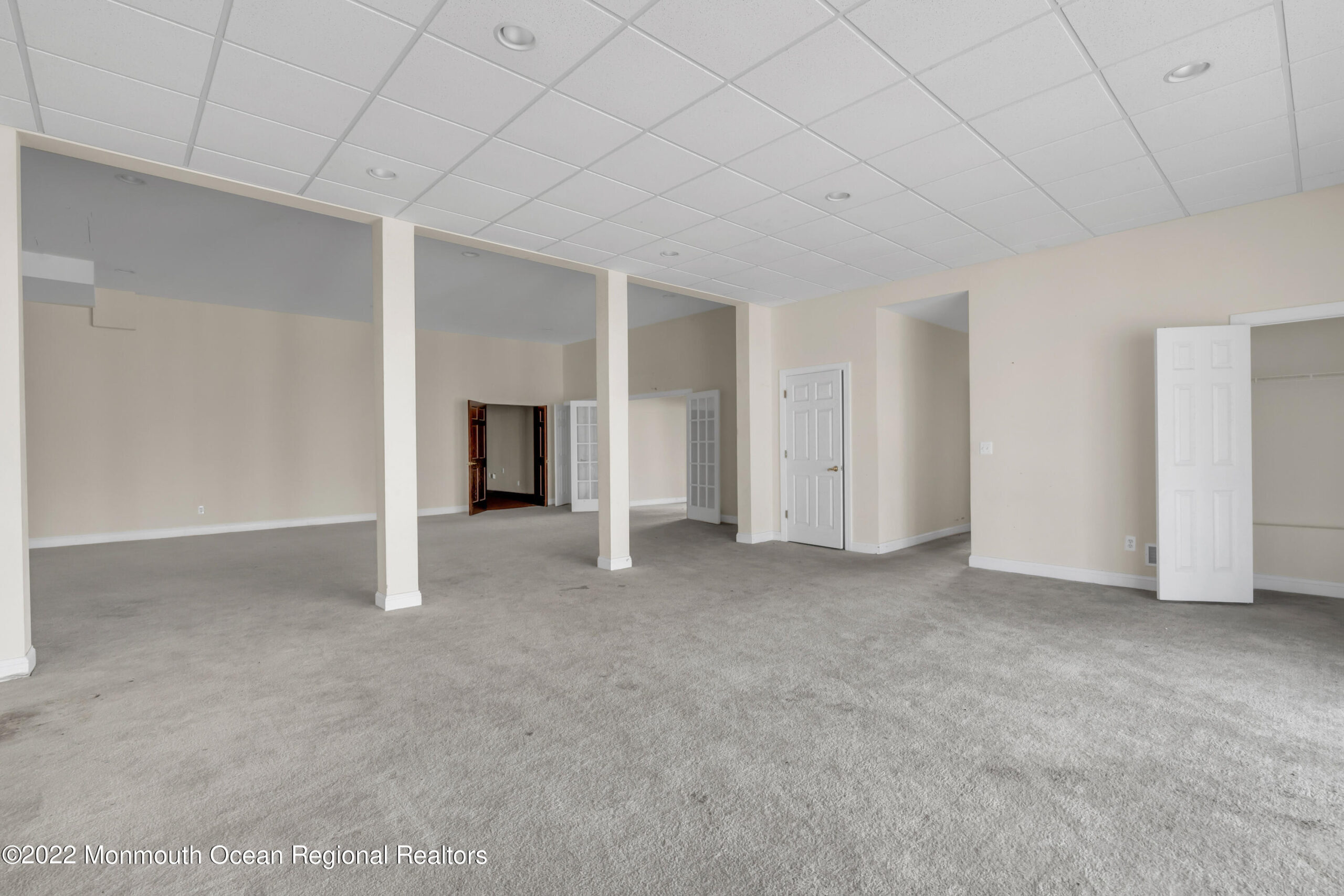 35 S Beers Street, Holmdel, NJ, 07733 image 68