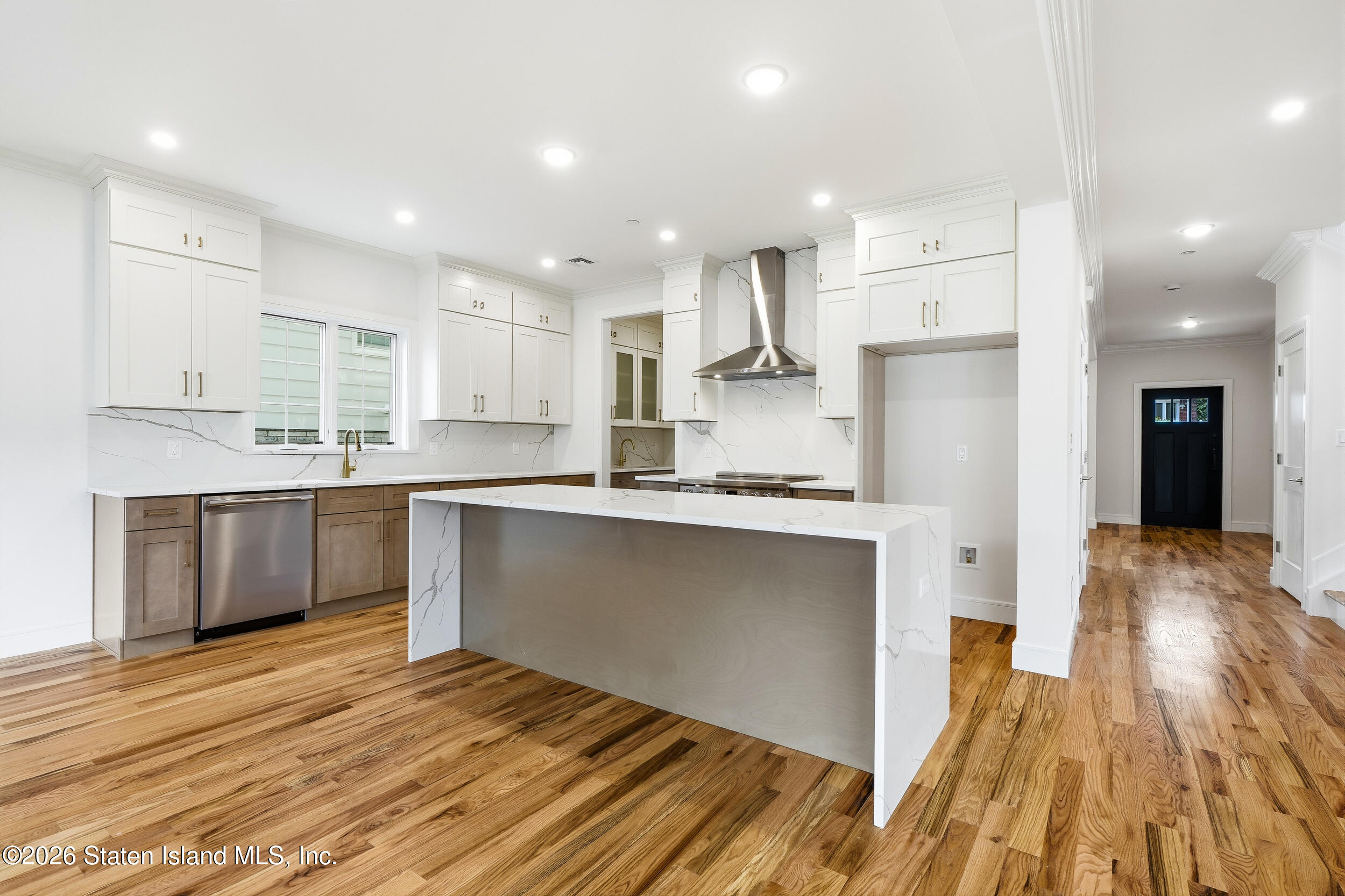 714 Oakland Avenue, Staten Island, NY, 10310 image 13