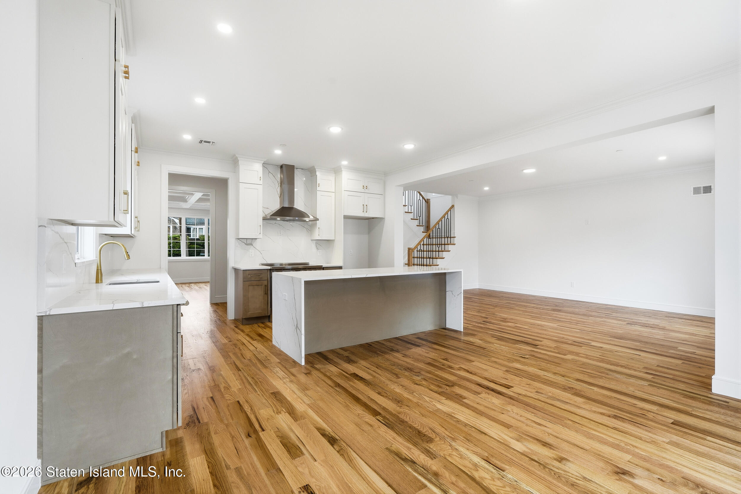 714 Oakland Avenue, Staten Island, NY, 10310 image 11