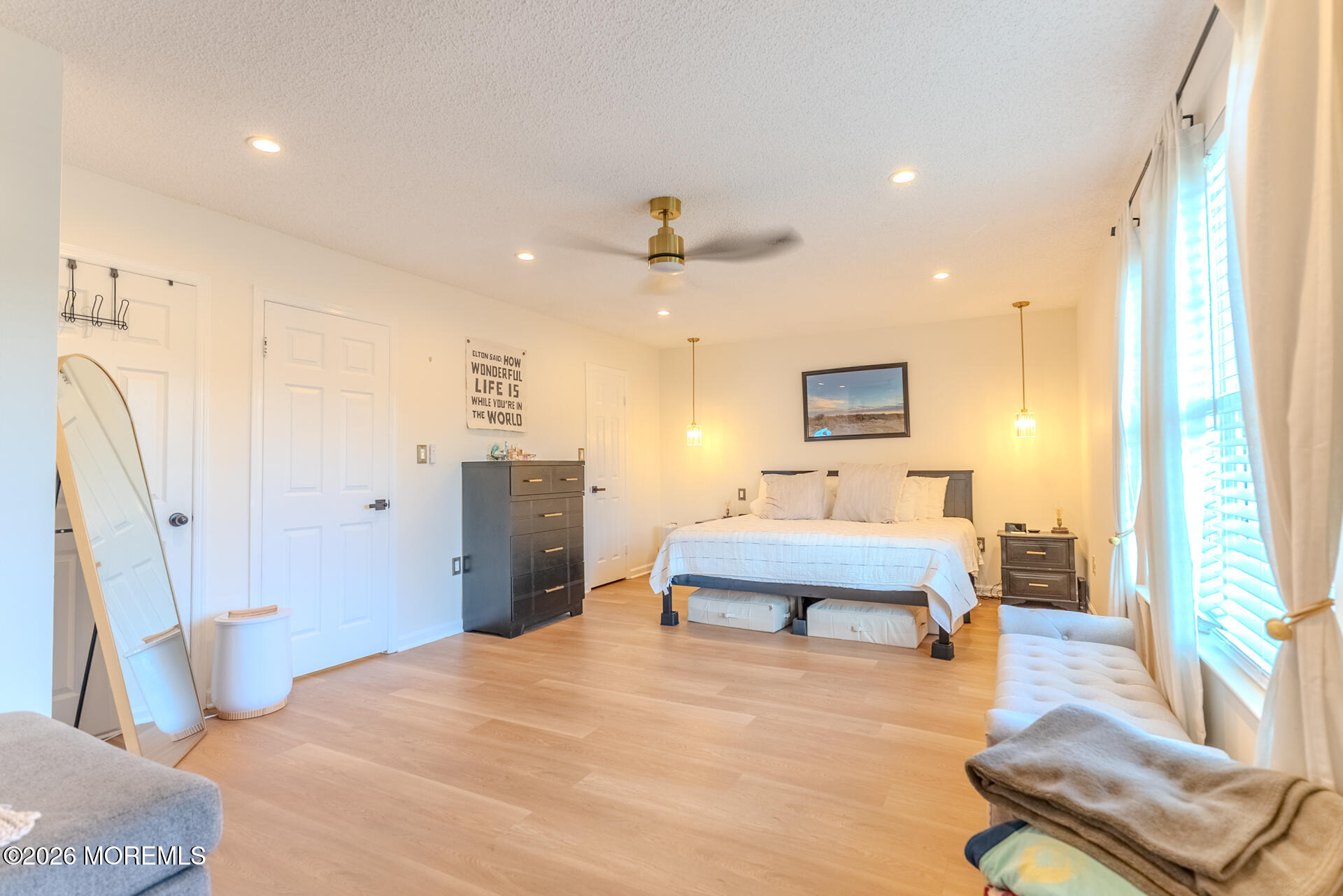 33 Farragut Square, Freehold, NJ, 07728 image 15