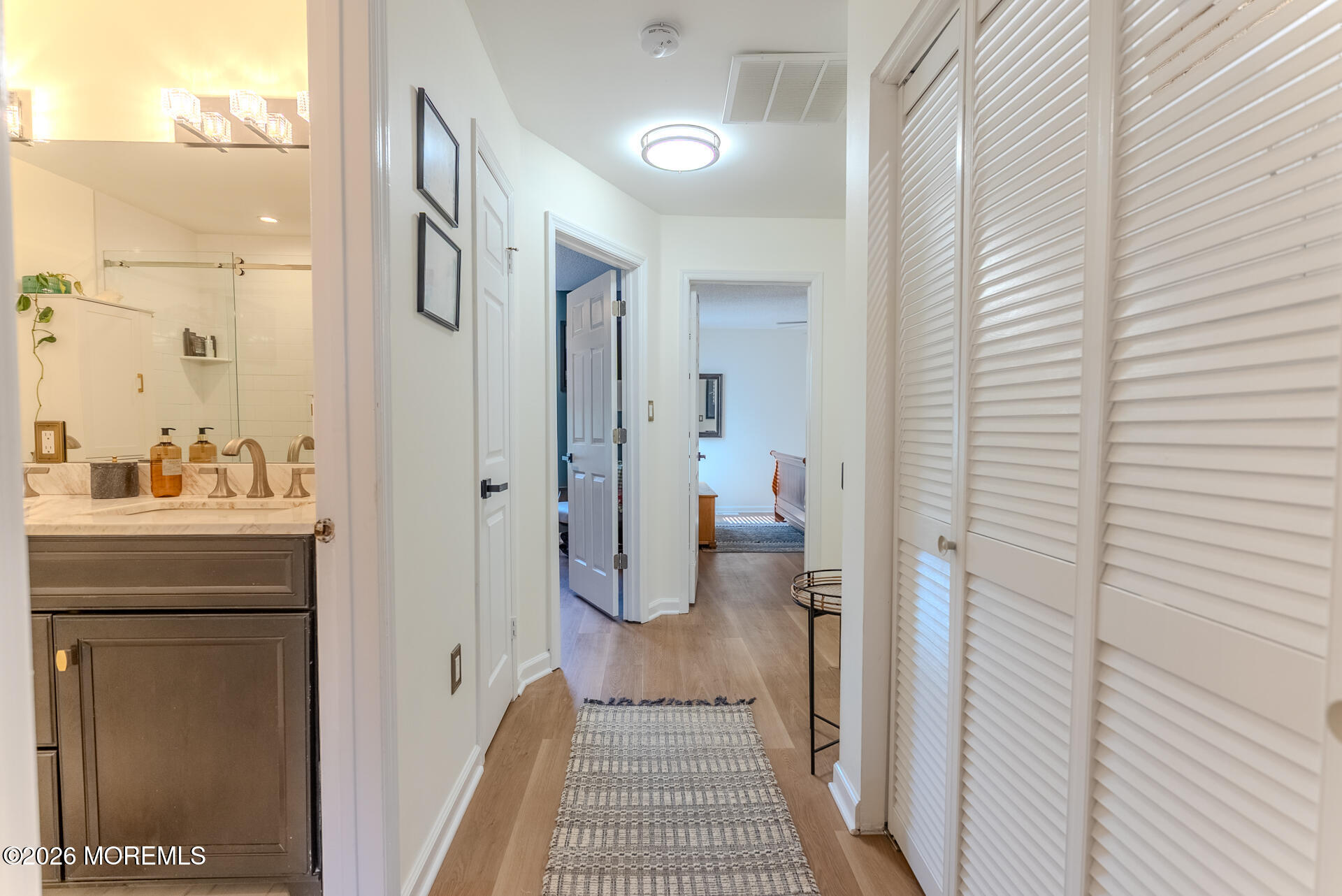 33 Farragut Square, Freehold, NJ, 07728 image 9