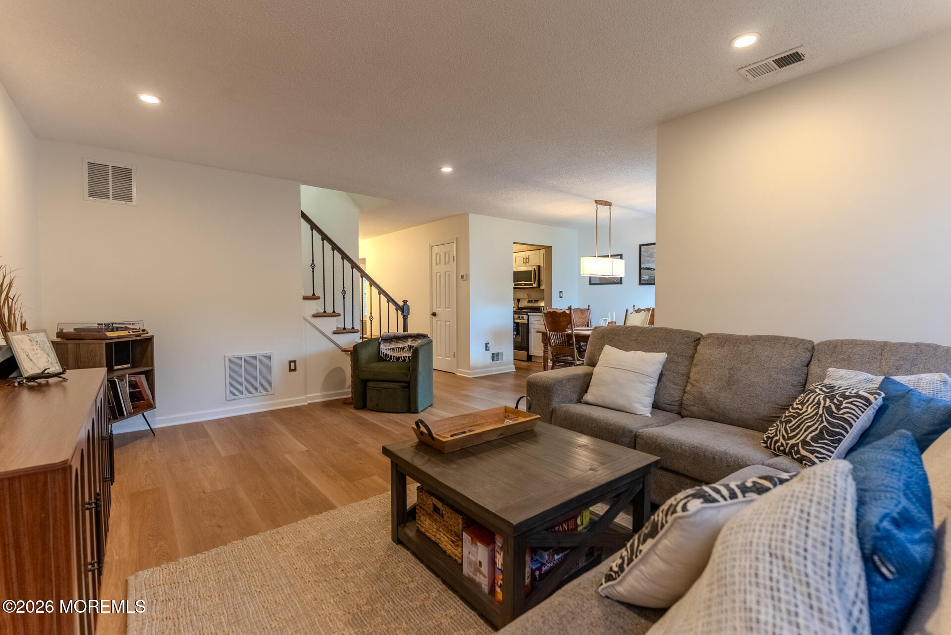33 Farragut Square Image 4