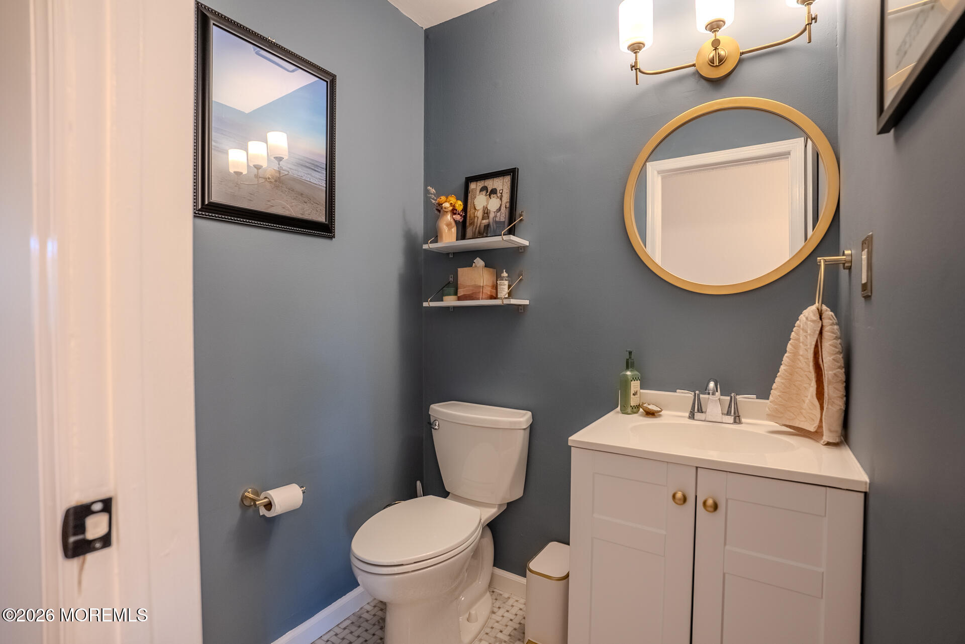 33 Farragut Square, Freehold, NJ, 07728 image 8