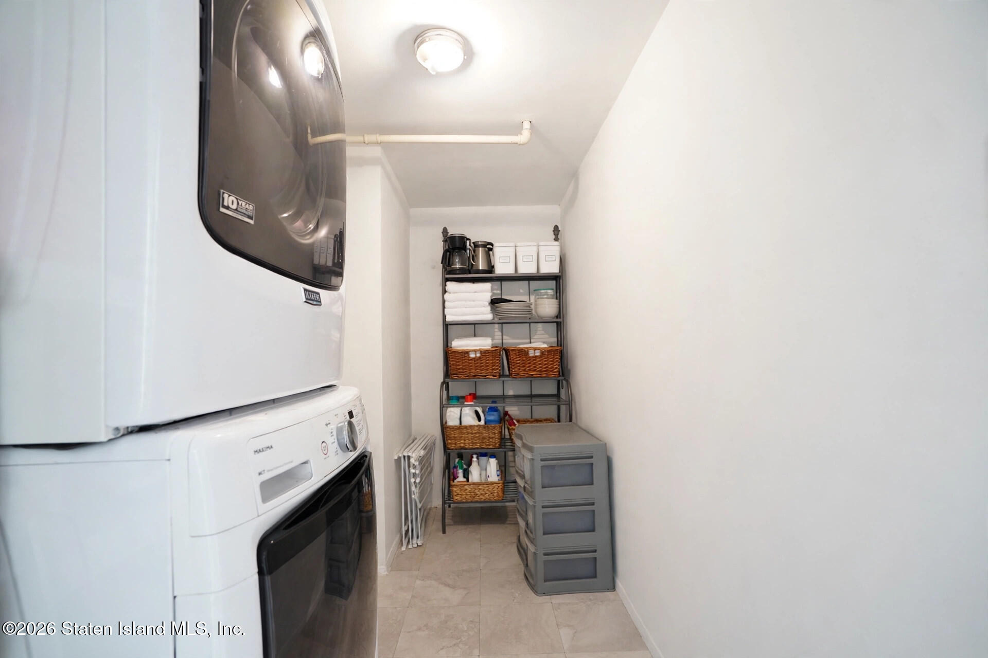 267 Rolling Hill Green, Staten Island, NY, 10312 image 9