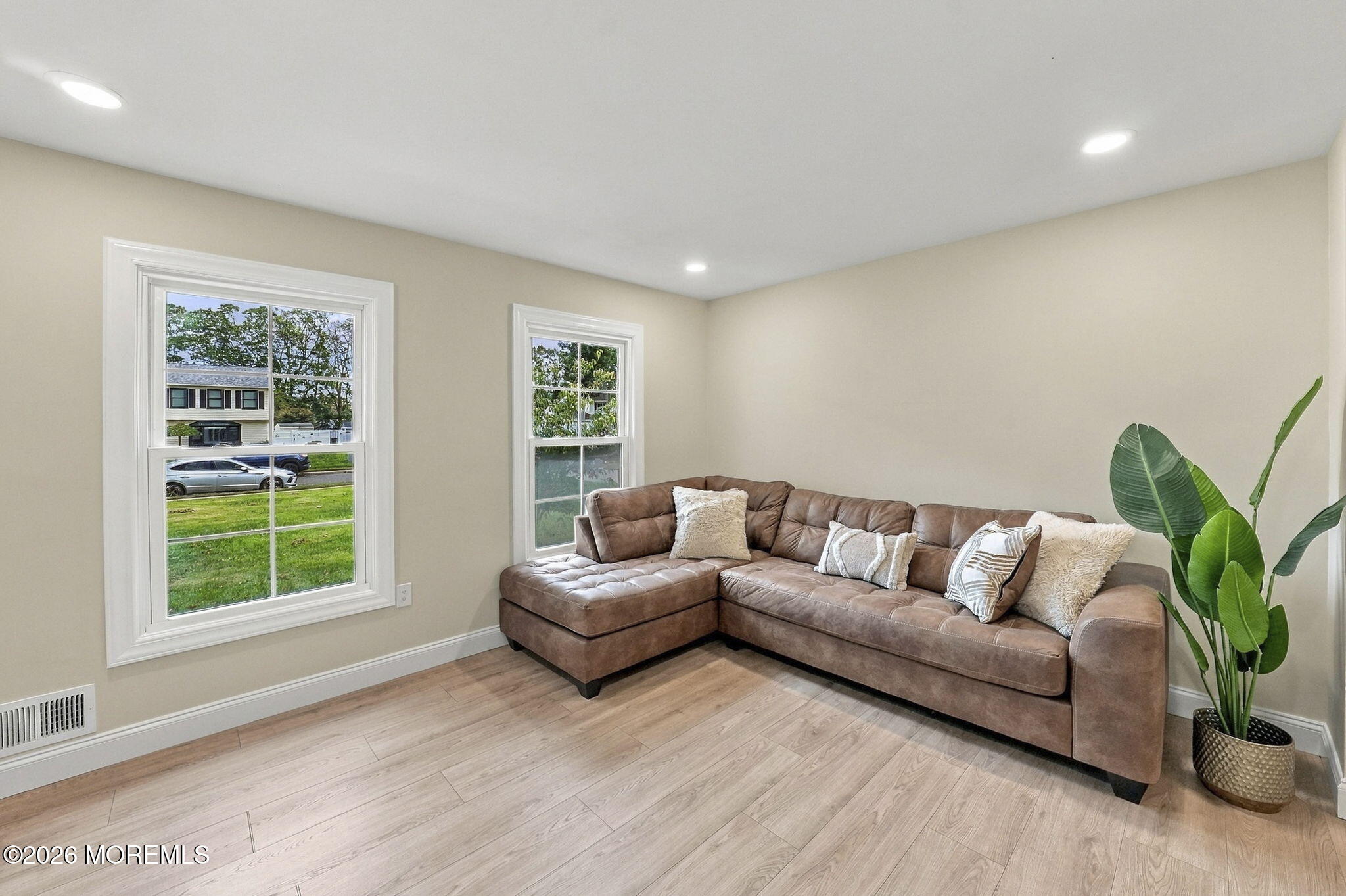 510 Pheasant Lane Image 3