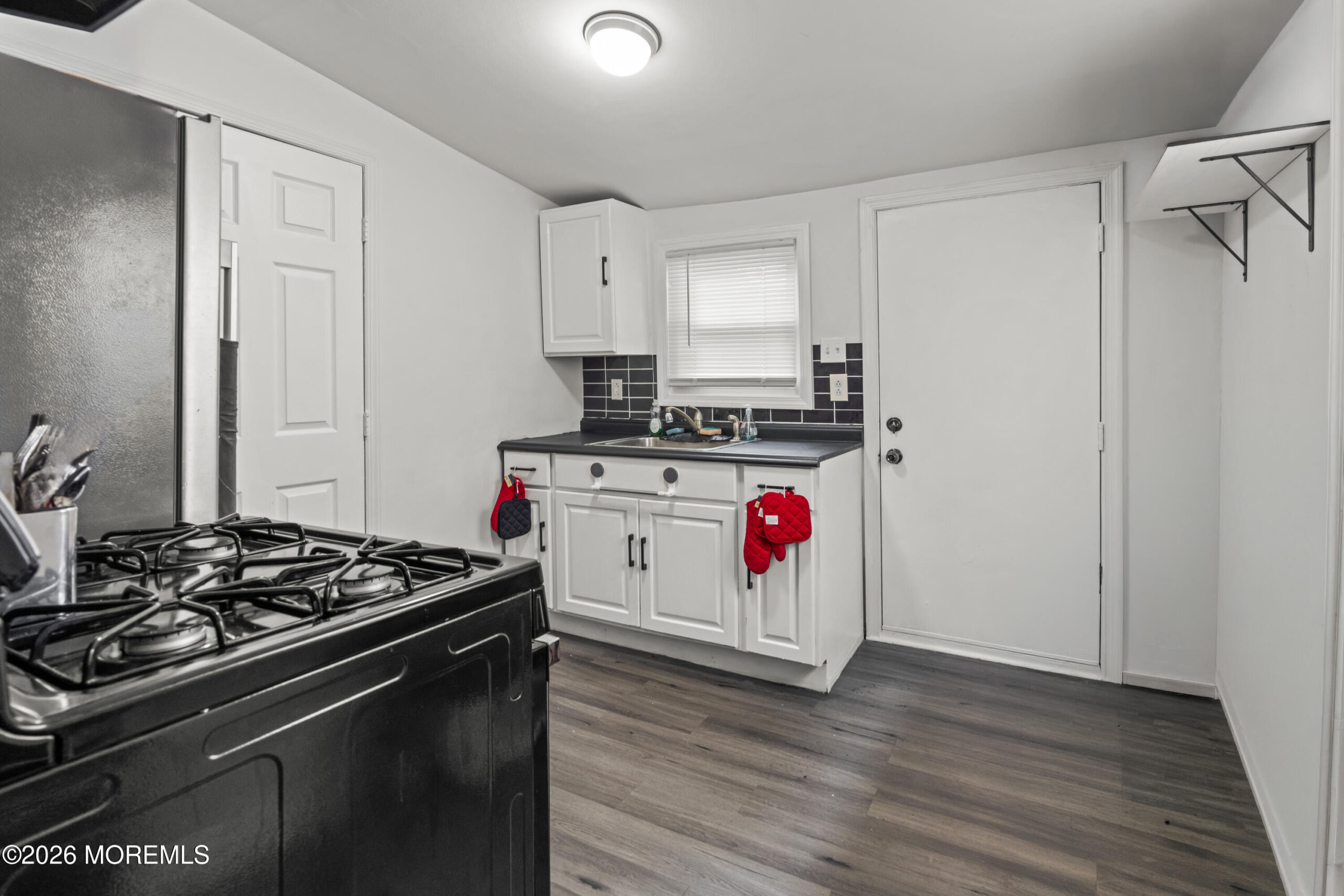 443 Wood Street, Burlington City, NJ, 08016 image 6