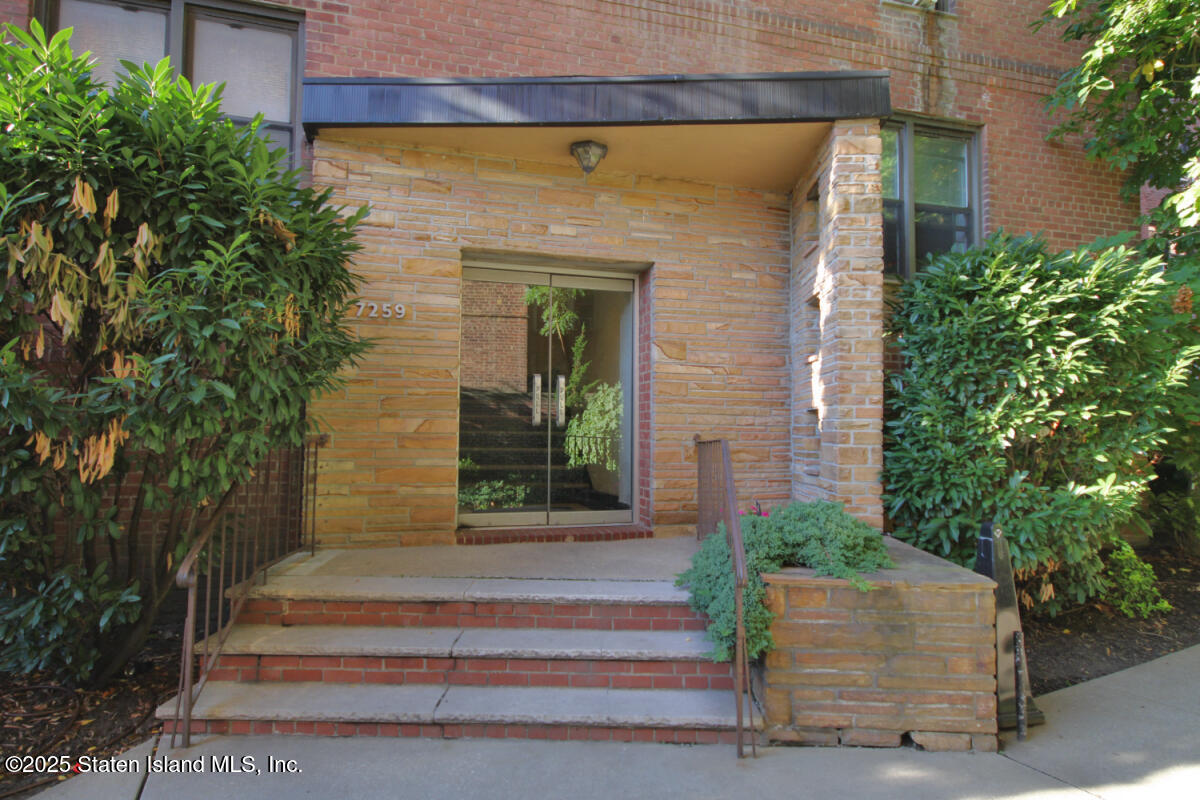 7259 Shore Road 5a, Brooklyn, NY, 11209