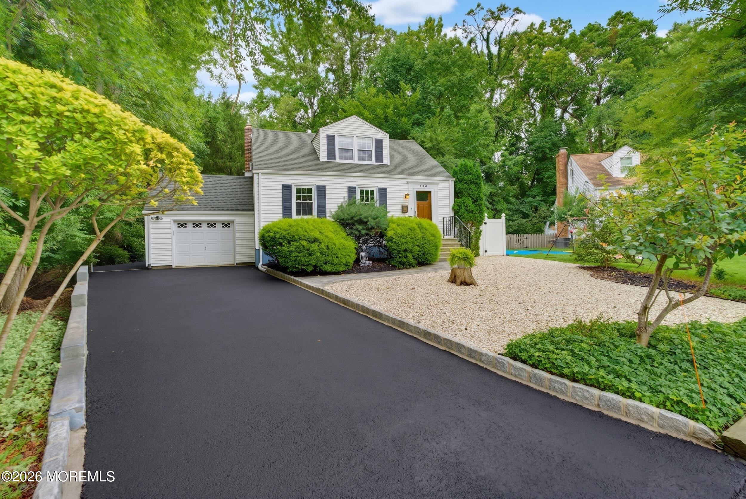 456 Brookside Avenue Image 2