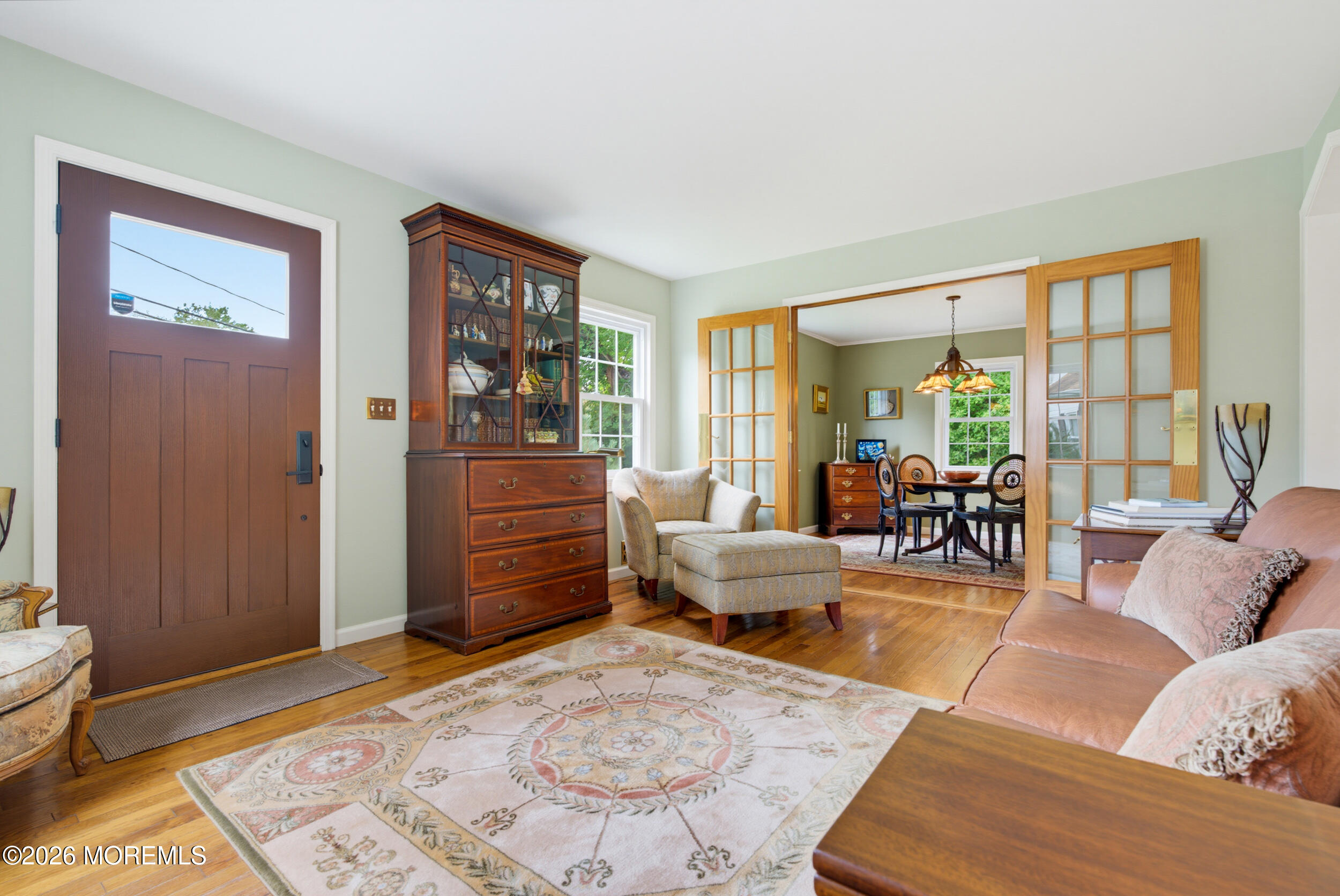 456 Brookside Avenue Image 1