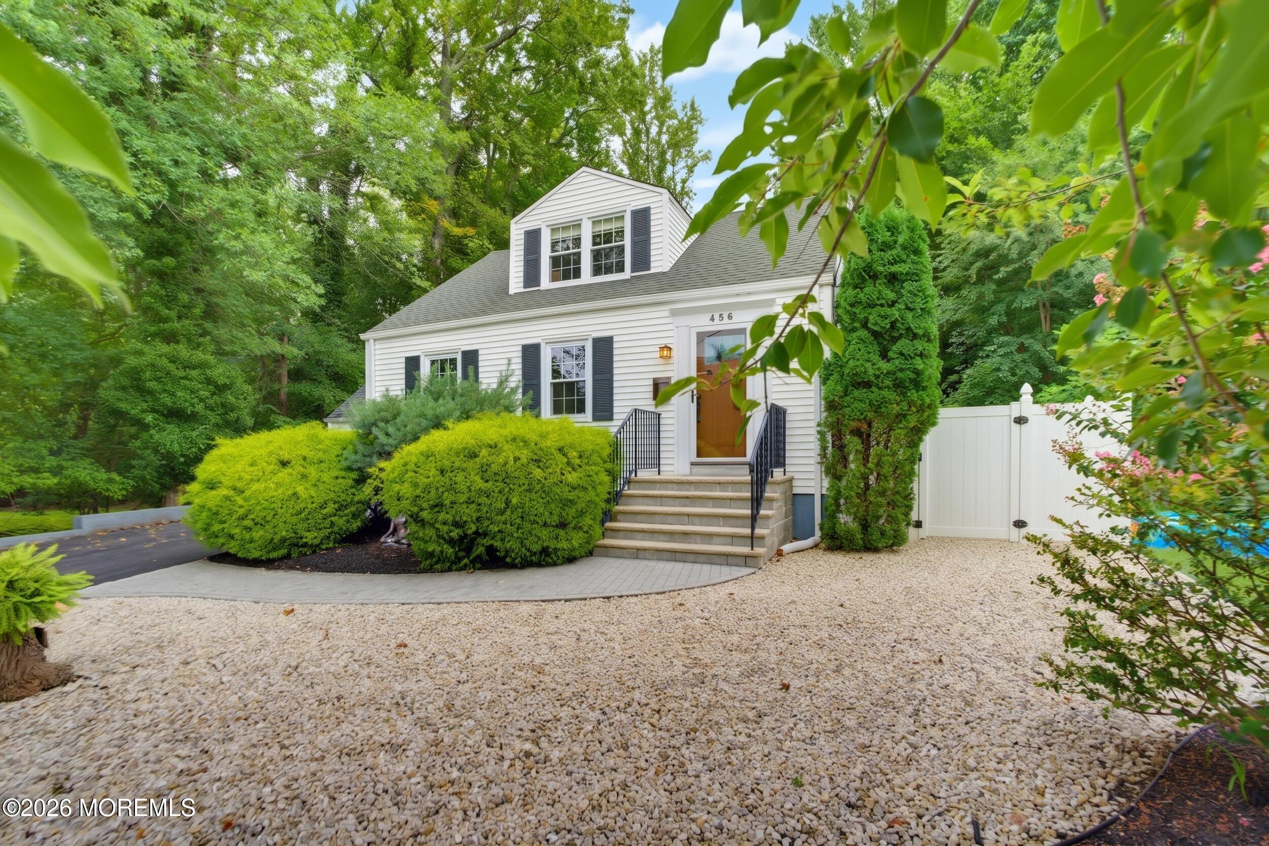 456 Brookside Avenue, Oakhurst, NJ, 07755 image 21