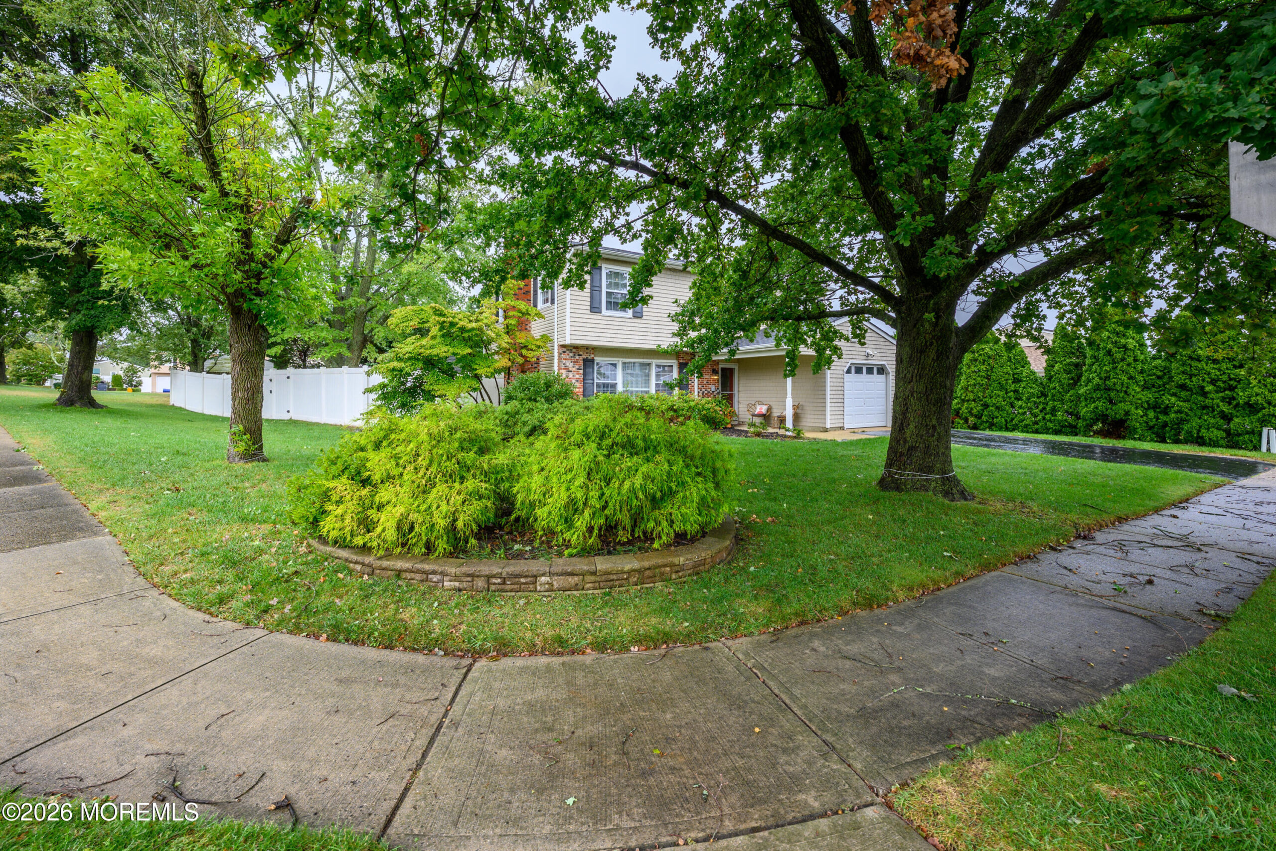 2 Evergreen Place Image 3