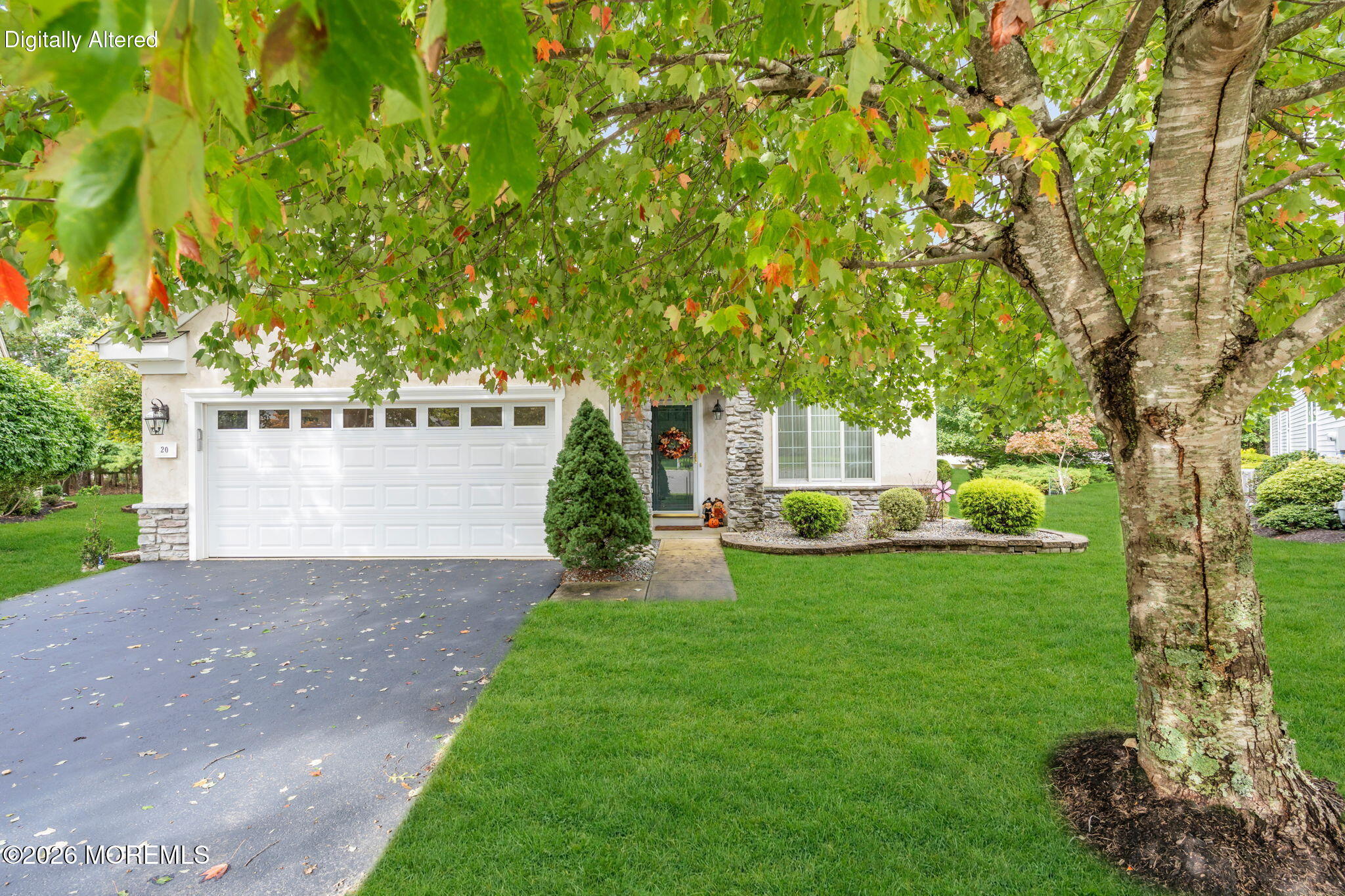 20 Montauk Place Image 5