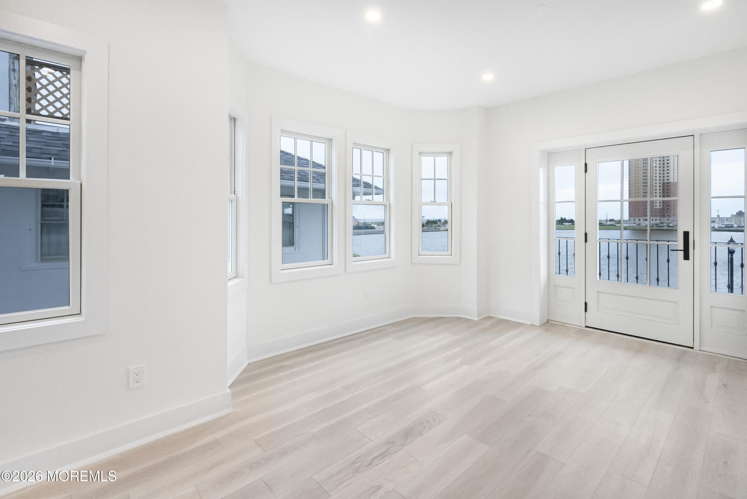 205 Edgemont Drive 2 Image 4