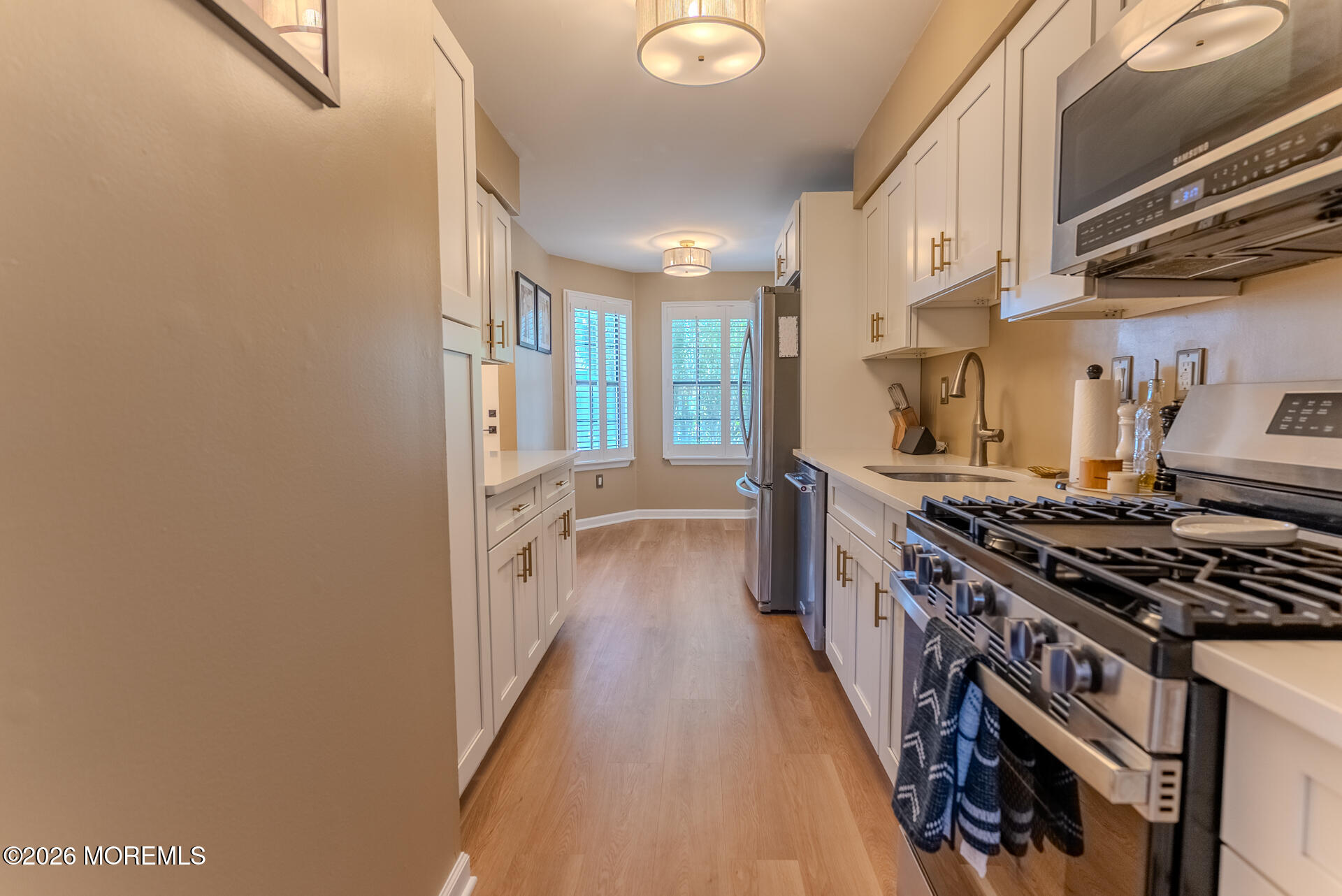 33 Farragut Square Image 2