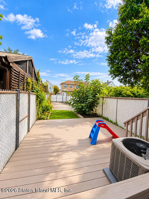 75 Saint Marys Avenue, Staten Island, NY, 10305 image 12