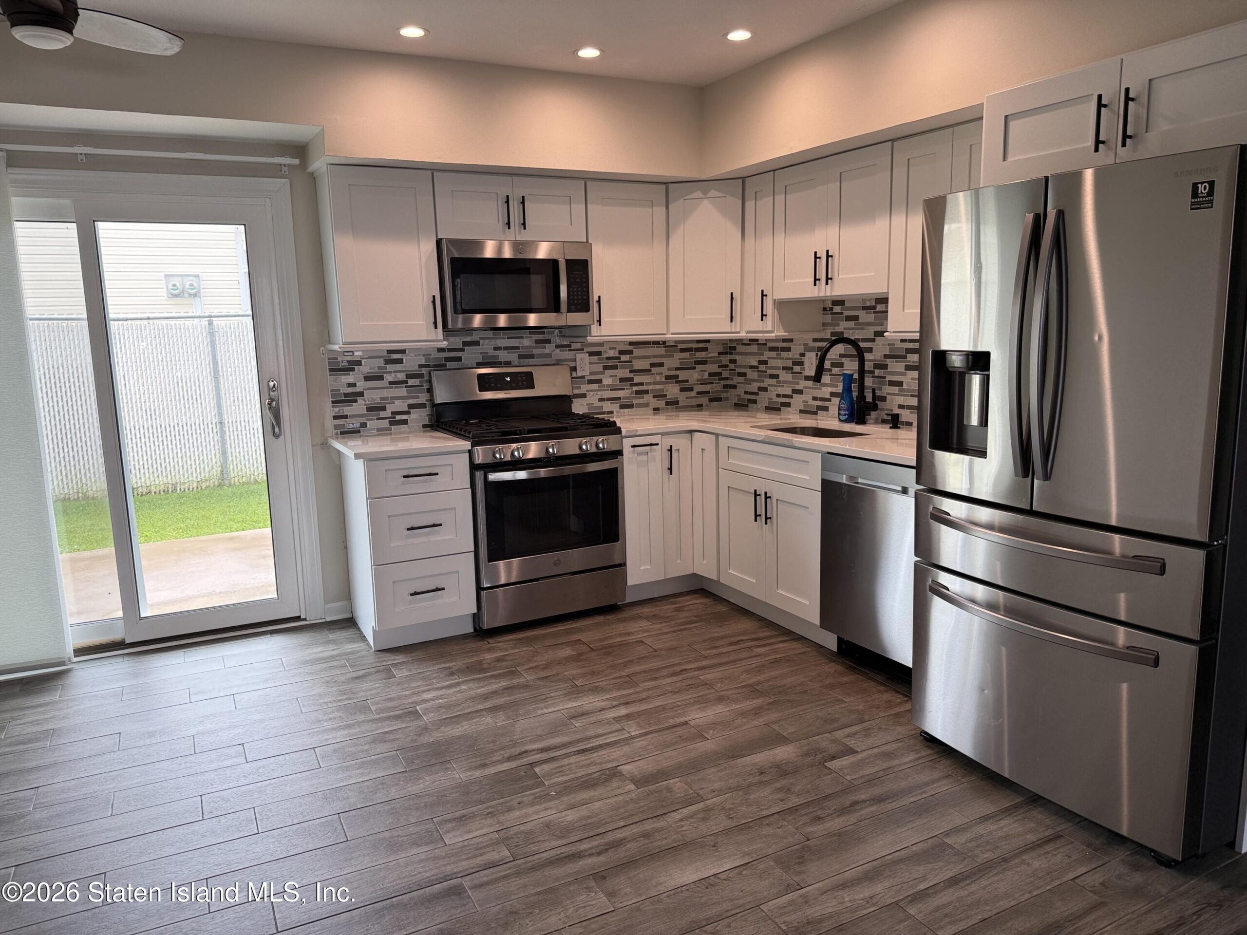 30 Filipe Lane A, Staten Island, NY, 10308 image 9