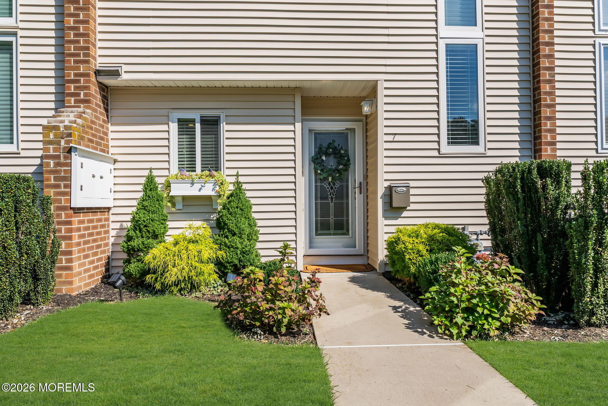 7 Pine Drive Image 2