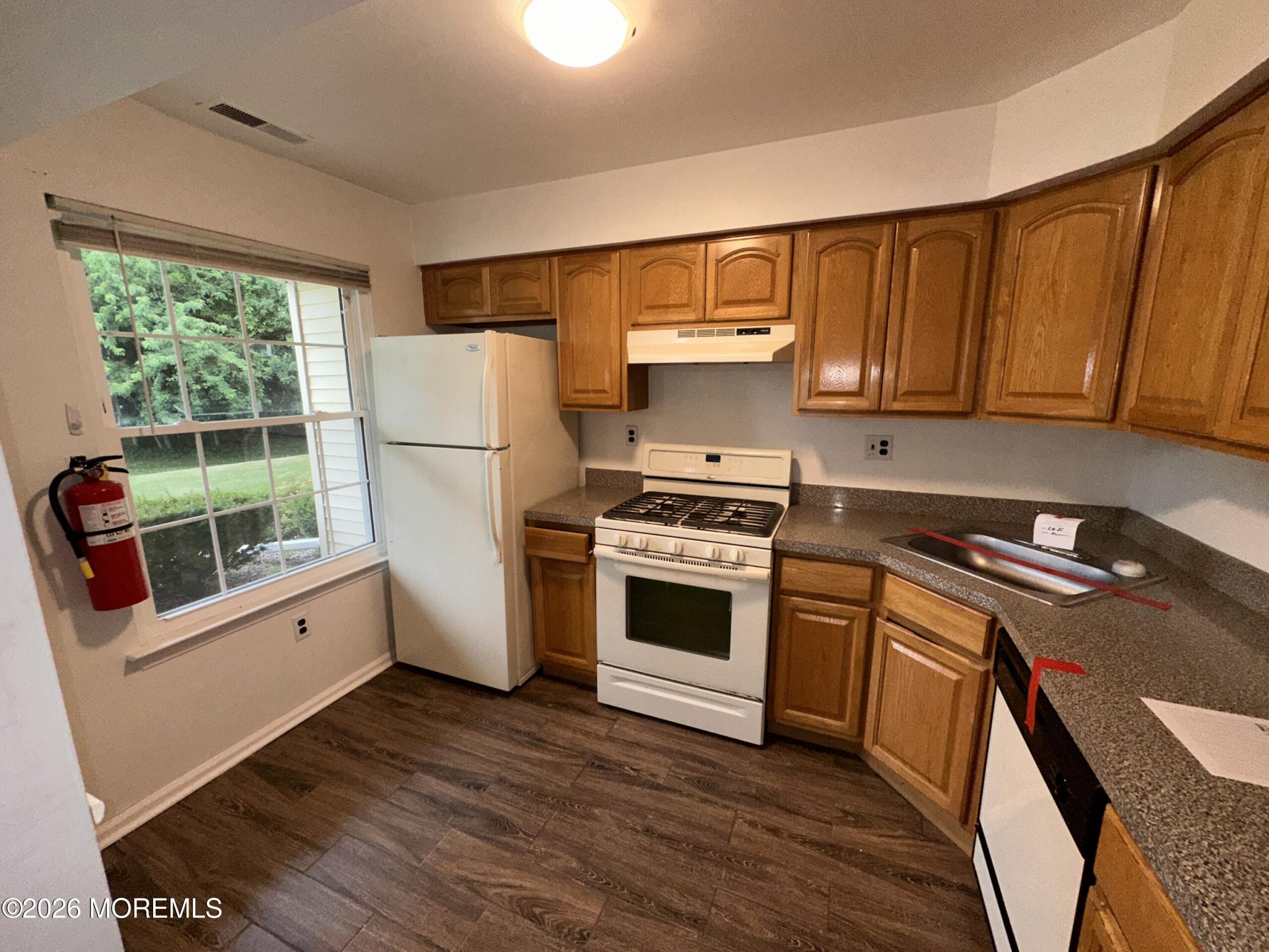 16 Fryer Court Image 4