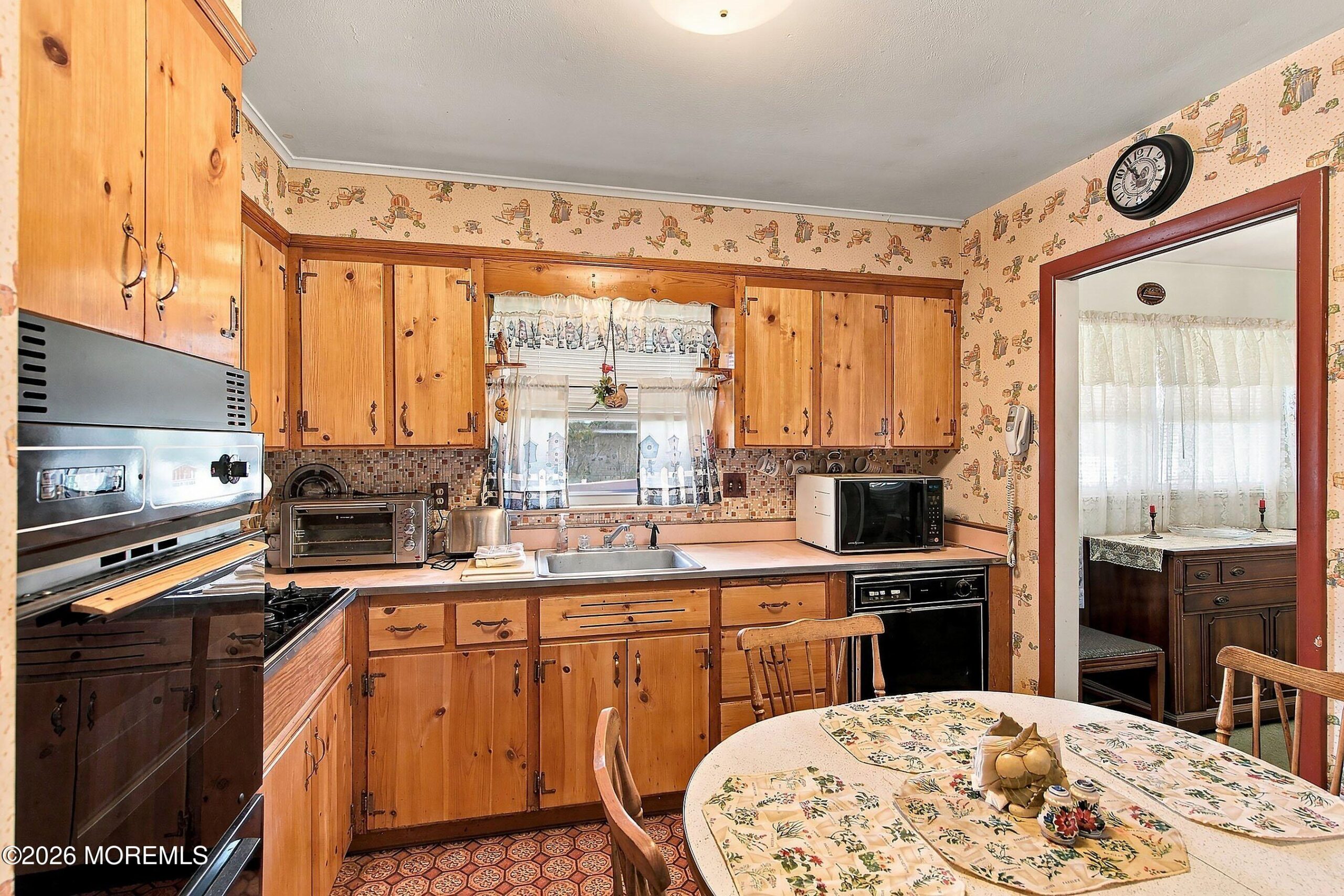 10 Carol Court, Somerset, NJ, 08873 image 11