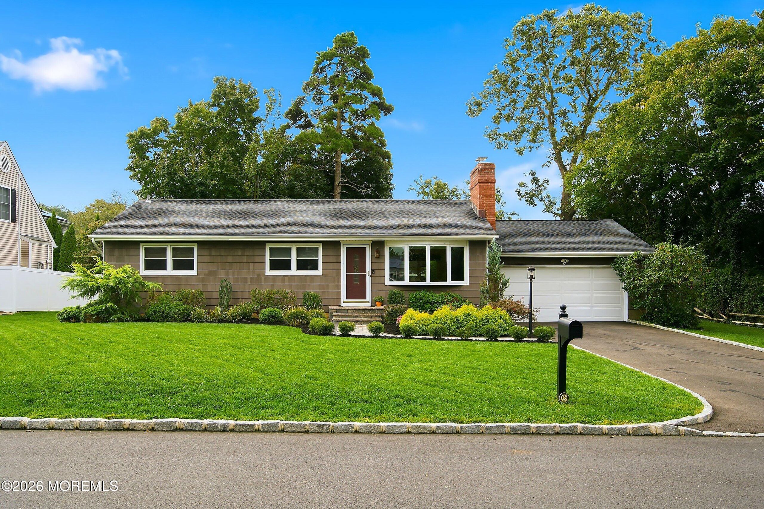 1625 Holly Boulevard Image 2