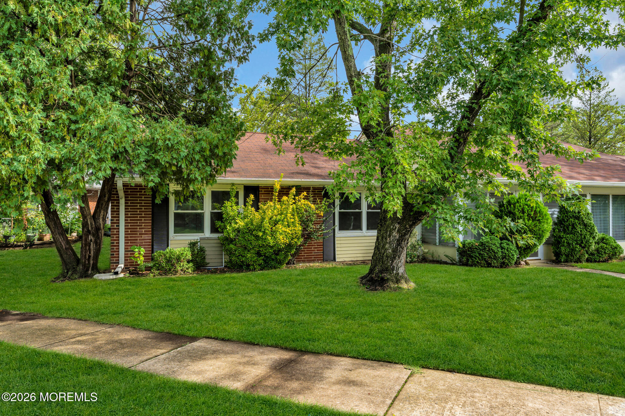 522A Thornbury Court Image 5