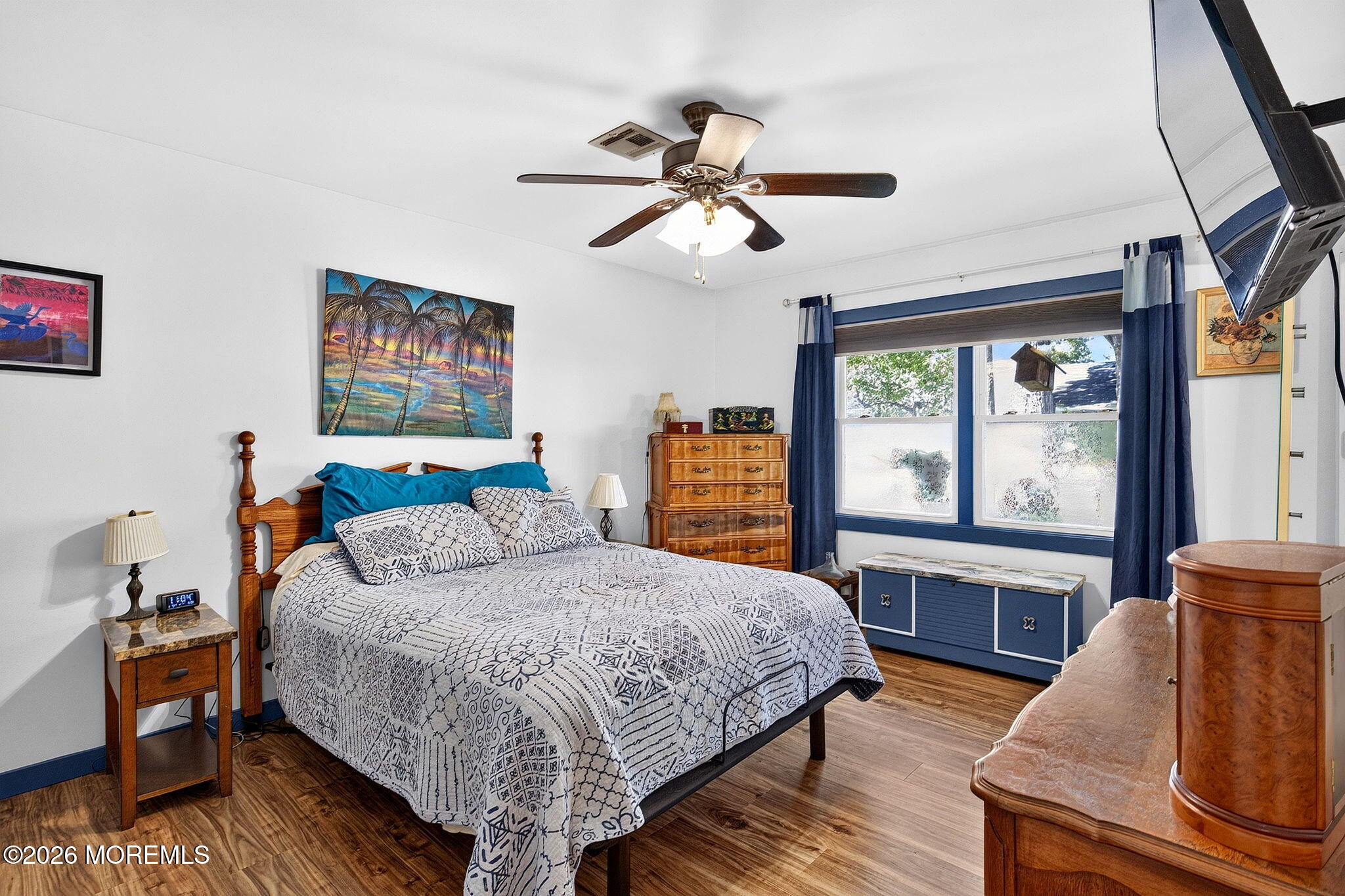 627 Huntington Drive C Image 5