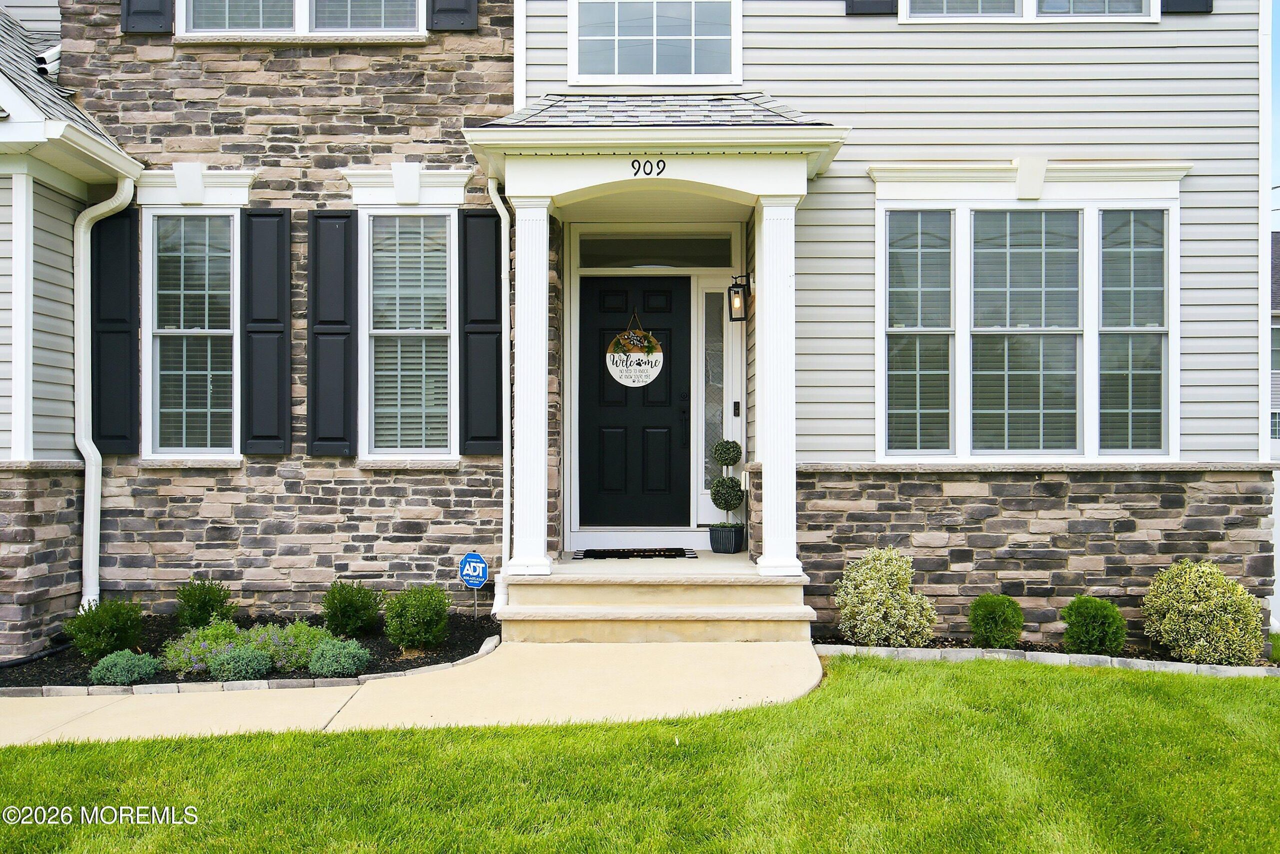 909 Englemere Boulevard, Toms River, NJ, 08757