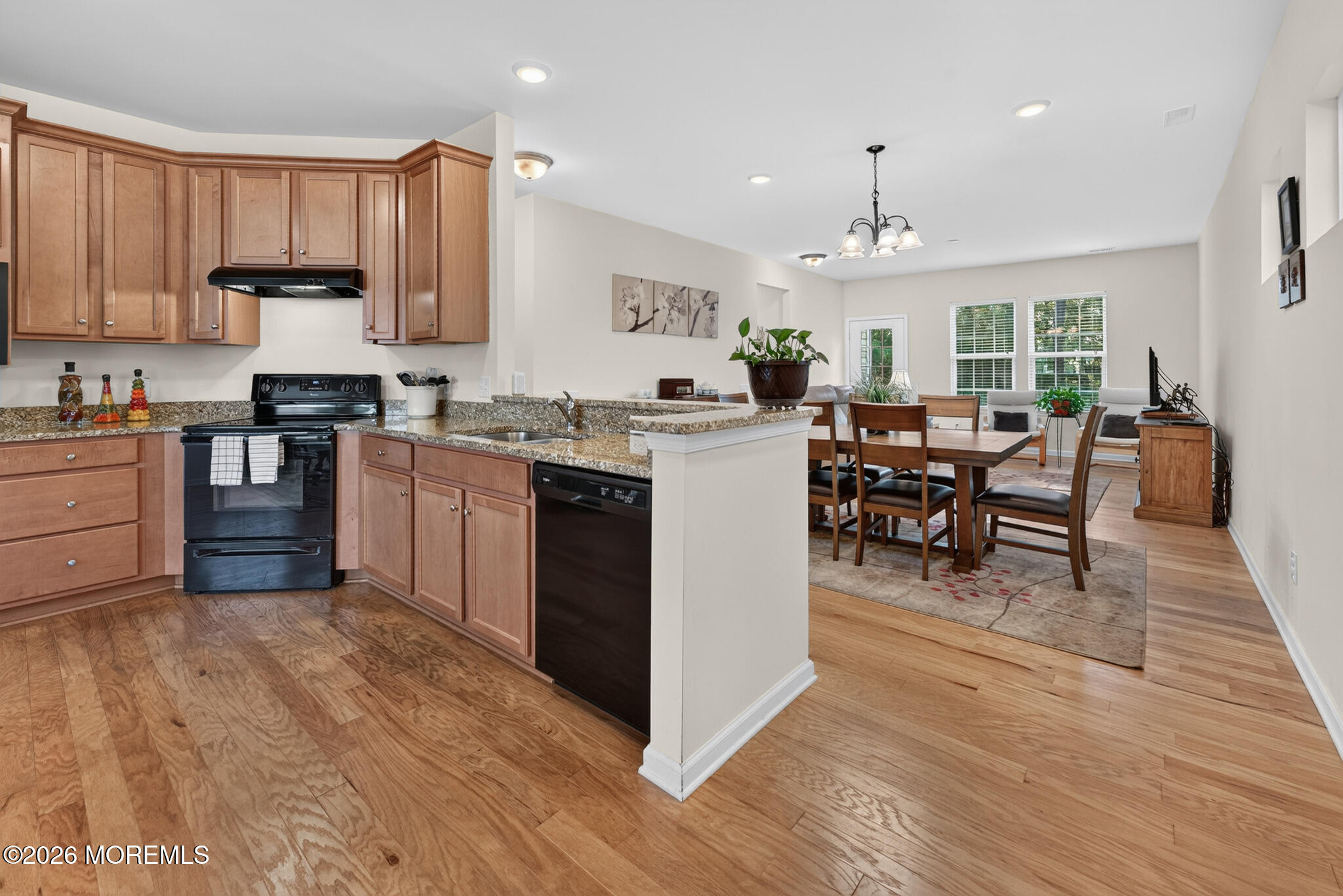 24 Addlestone Lane Image 4