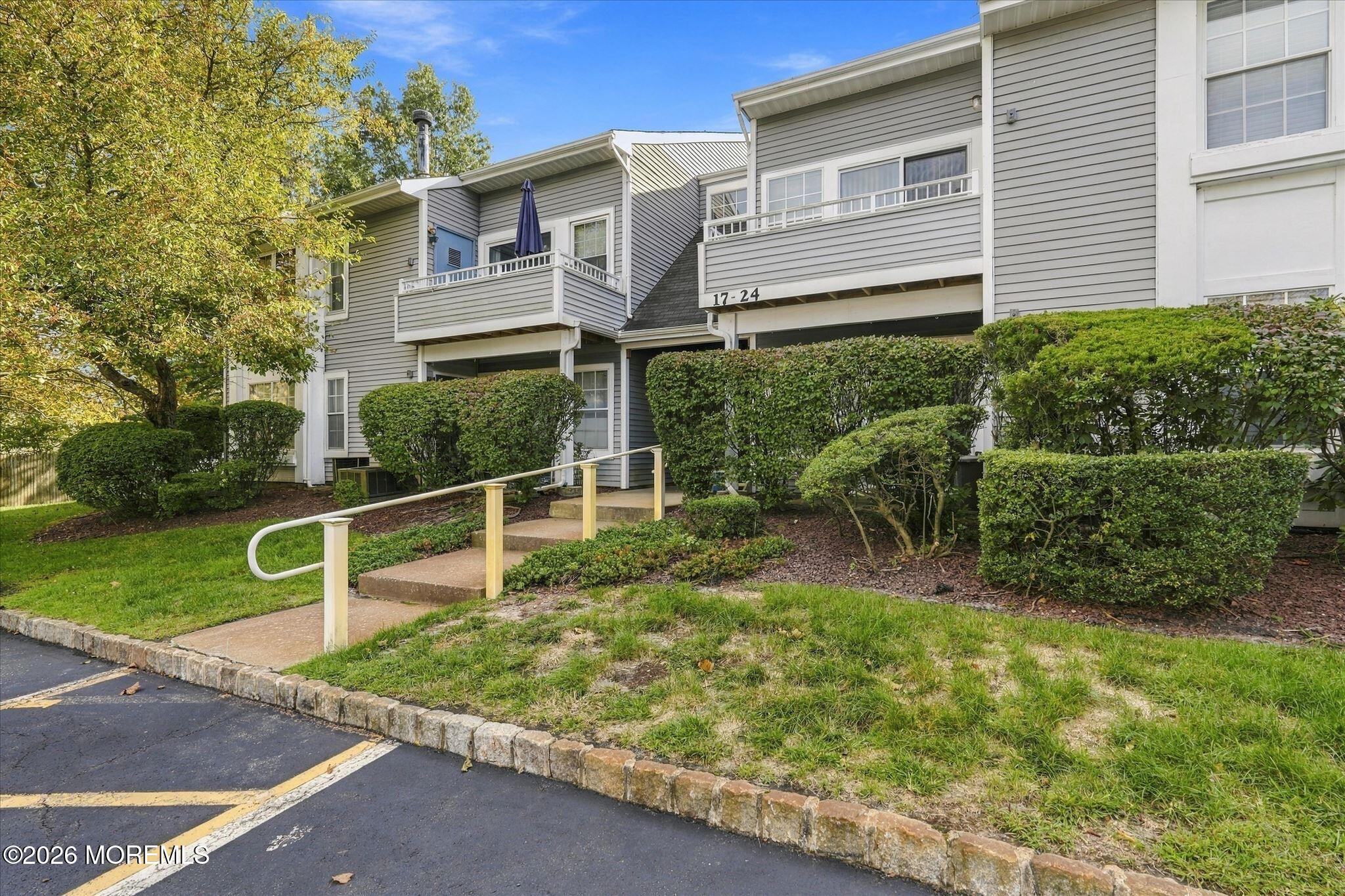20 Gait Court, Tinton Falls, NJ, 07753