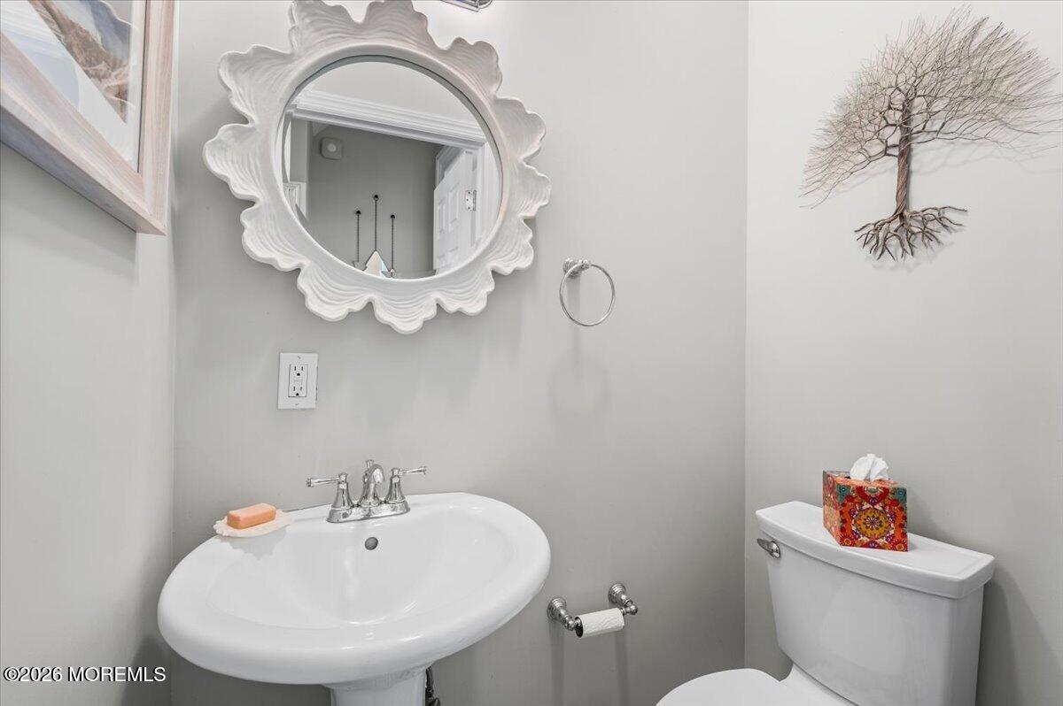 102 W Main Street, Freehold, NJ, 07728 image 11