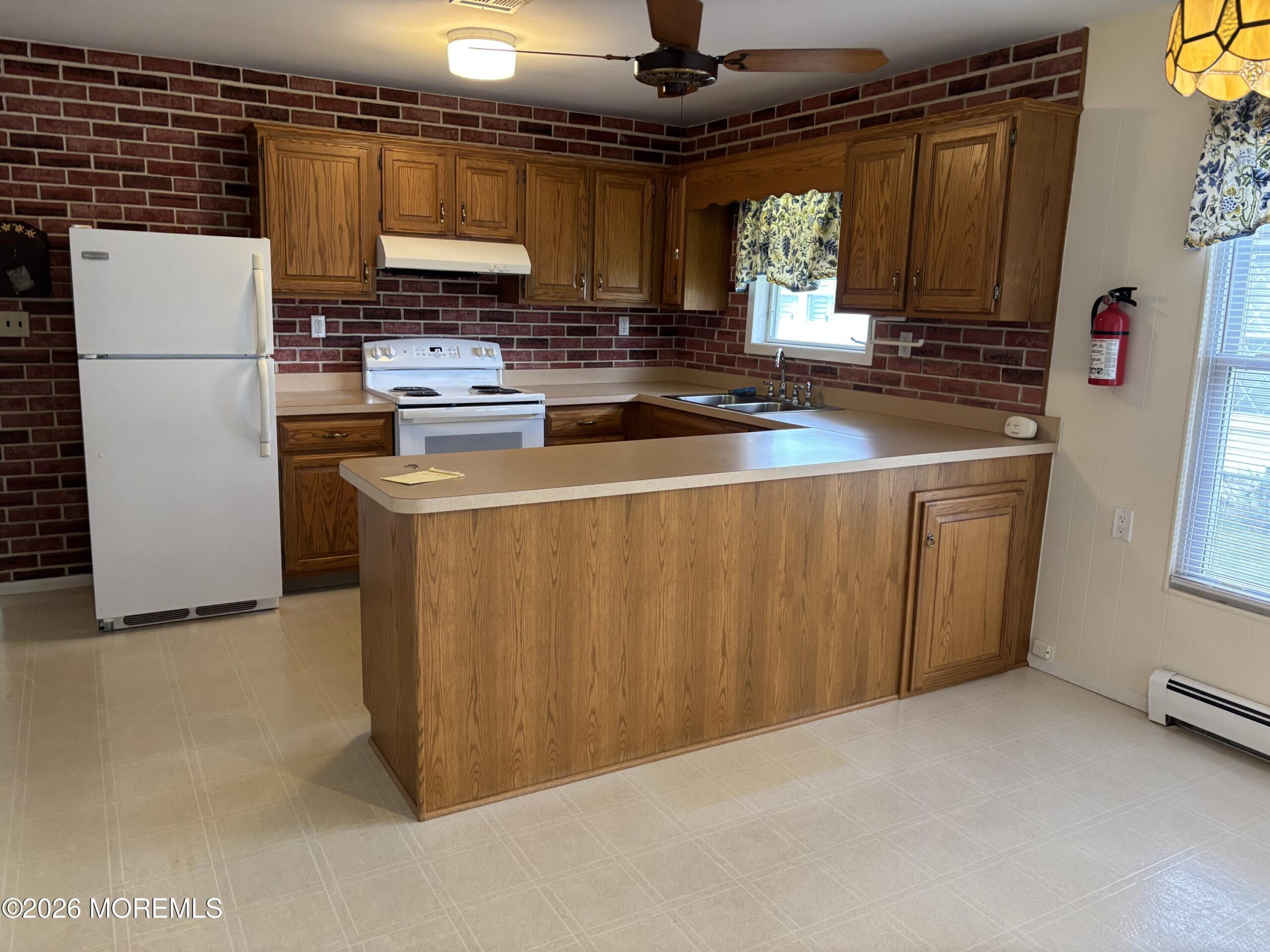 13 Newcastle Court Image 4