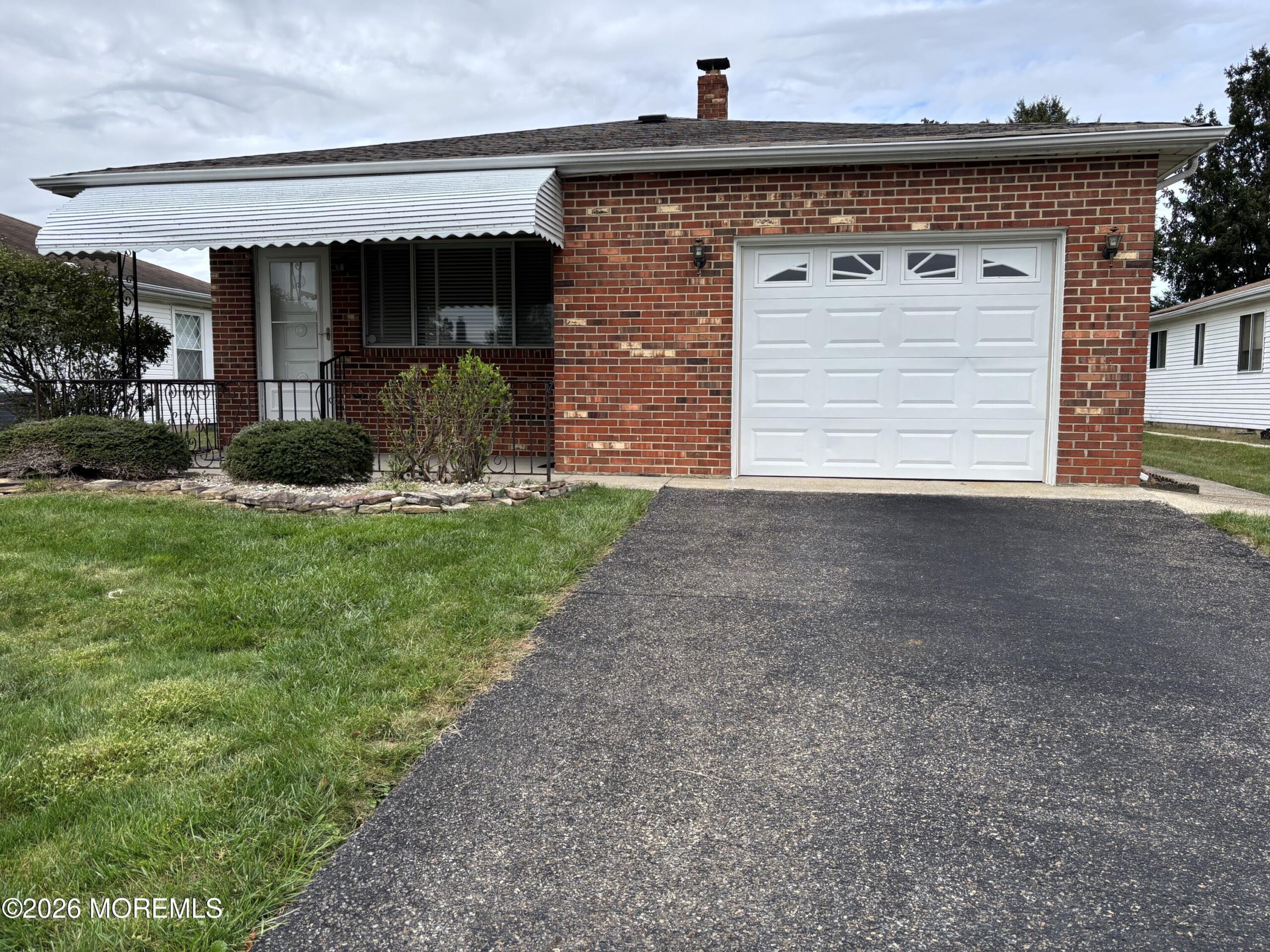 13 Newcastle Court, Toms River, NJ, 08757