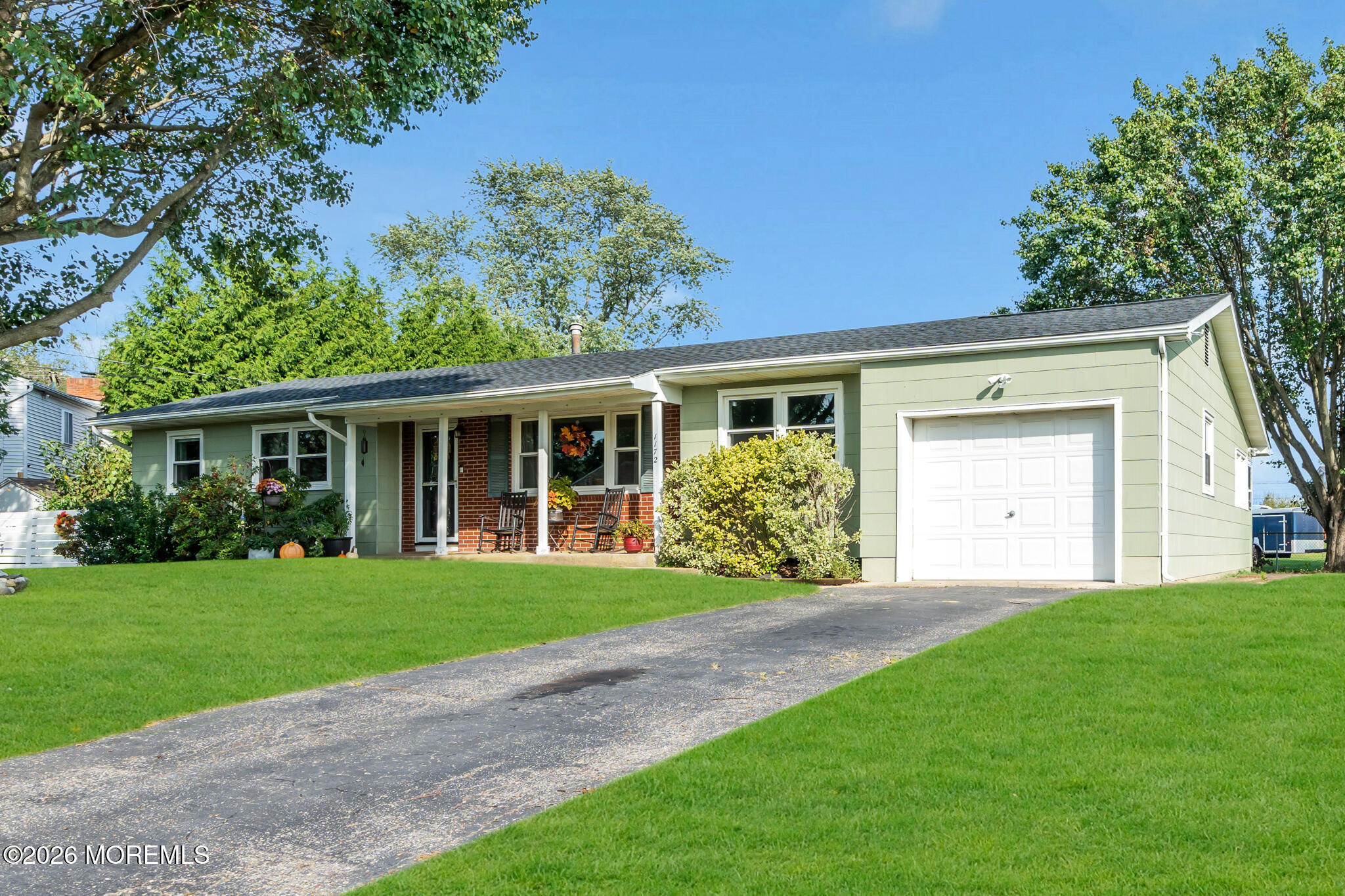 1172 Avrum Drive Image 3